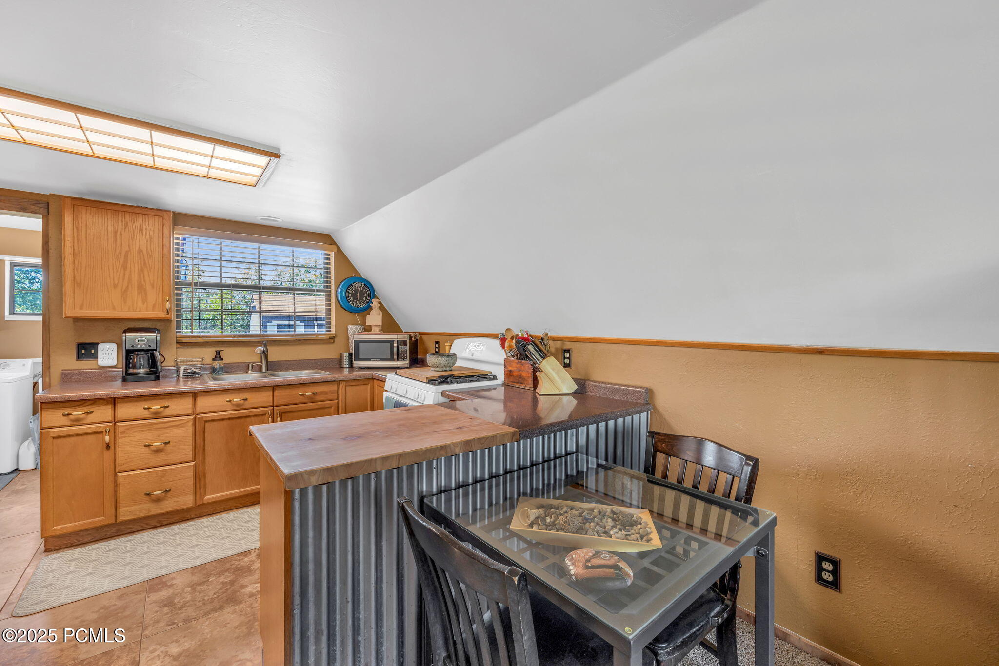 9474 E Lake Pines Drive, Heber City, Utah image 9