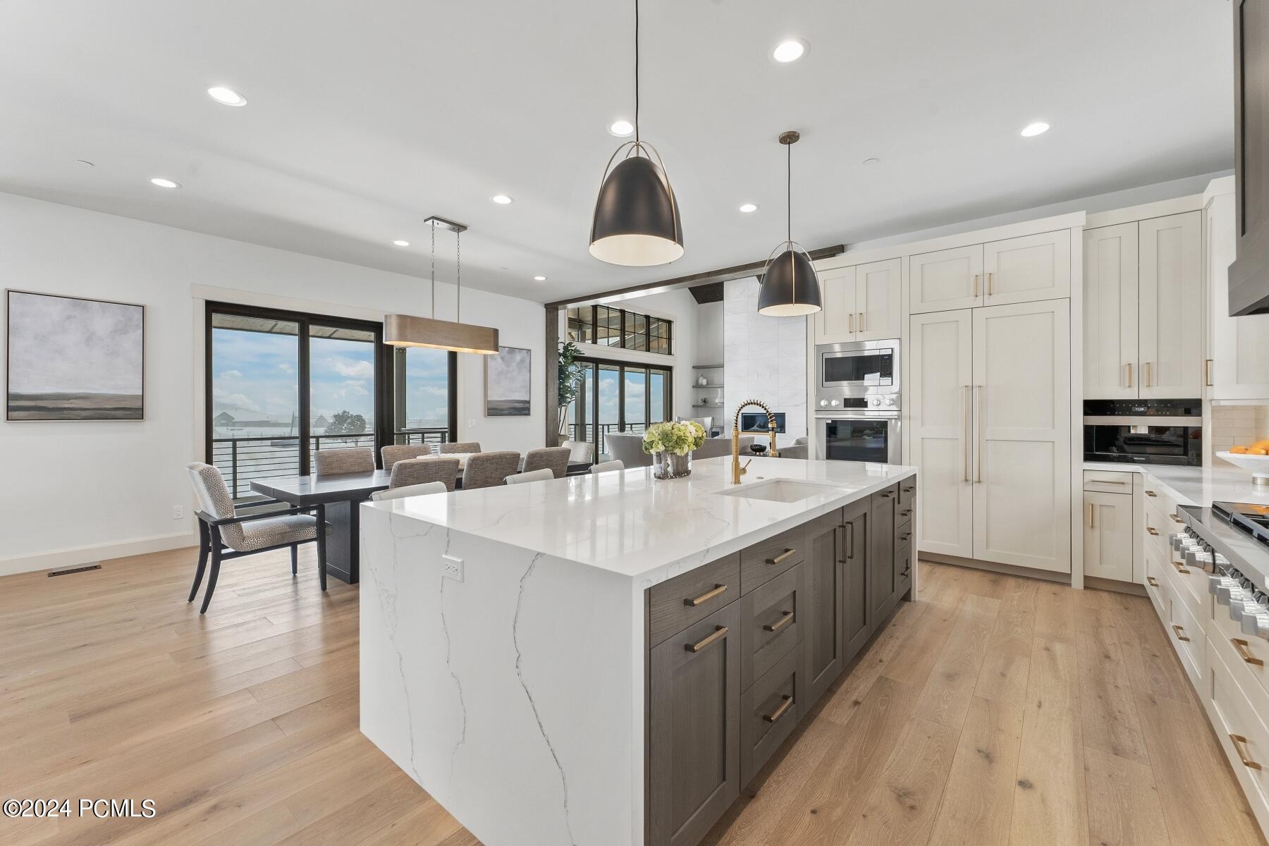 Heber City, Utah 84032, United States, 4 Bedrooms Bedrooms, ,4 BathroomsBathrooms,Residential,Active,67009