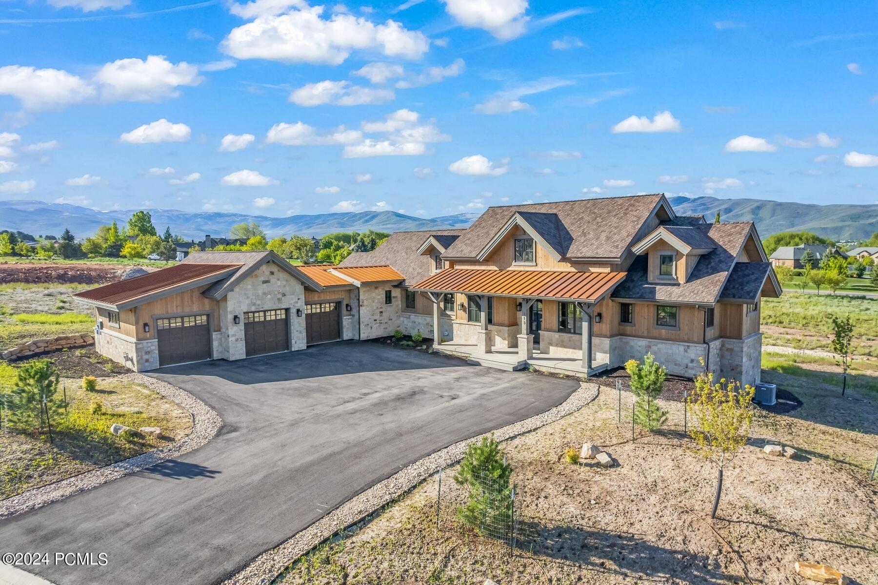 Heber City, Utah 84032, United States, 4 Bedrooms Bedrooms, ,4 BathroomsBathrooms,Residential,Active,67009