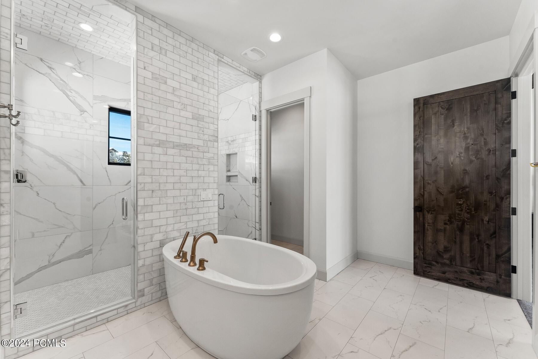 Heber City, Utah 84032, United States, 4 Bedrooms Bedrooms, ,4 BathroomsBathrooms,Residential,Active,67009