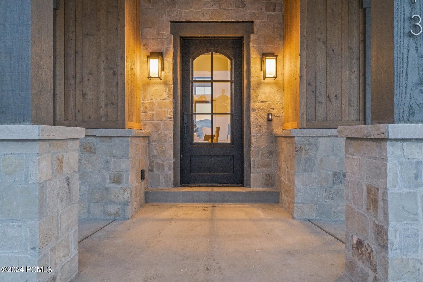 Heber City, Utah 84032, United States, 4 Bedrooms Bedrooms, ,4 BathroomsBathrooms,Residential,Active,67009