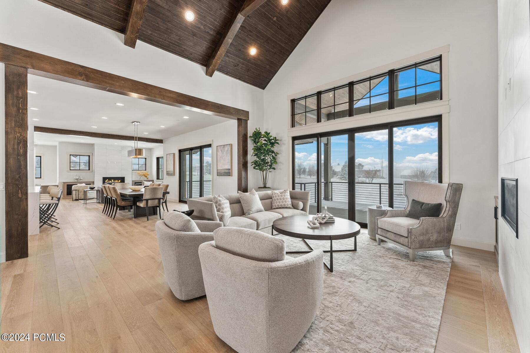 Heber City, Utah 84032, United States, 4 Bedrooms Bedrooms, ,4 BathroomsBathrooms,Residential,Active,67009