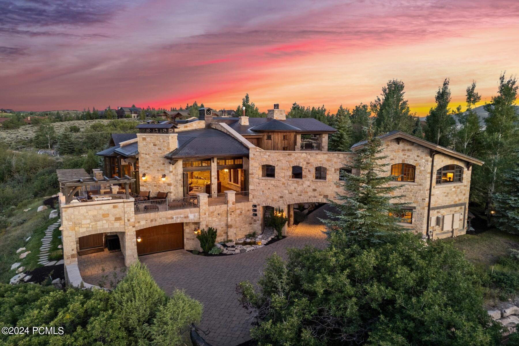 Park City, Utah 84098, United States, 6 Bedrooms Bedrooms, ,9 BathroomsBathrooms,Residential,Active,46922