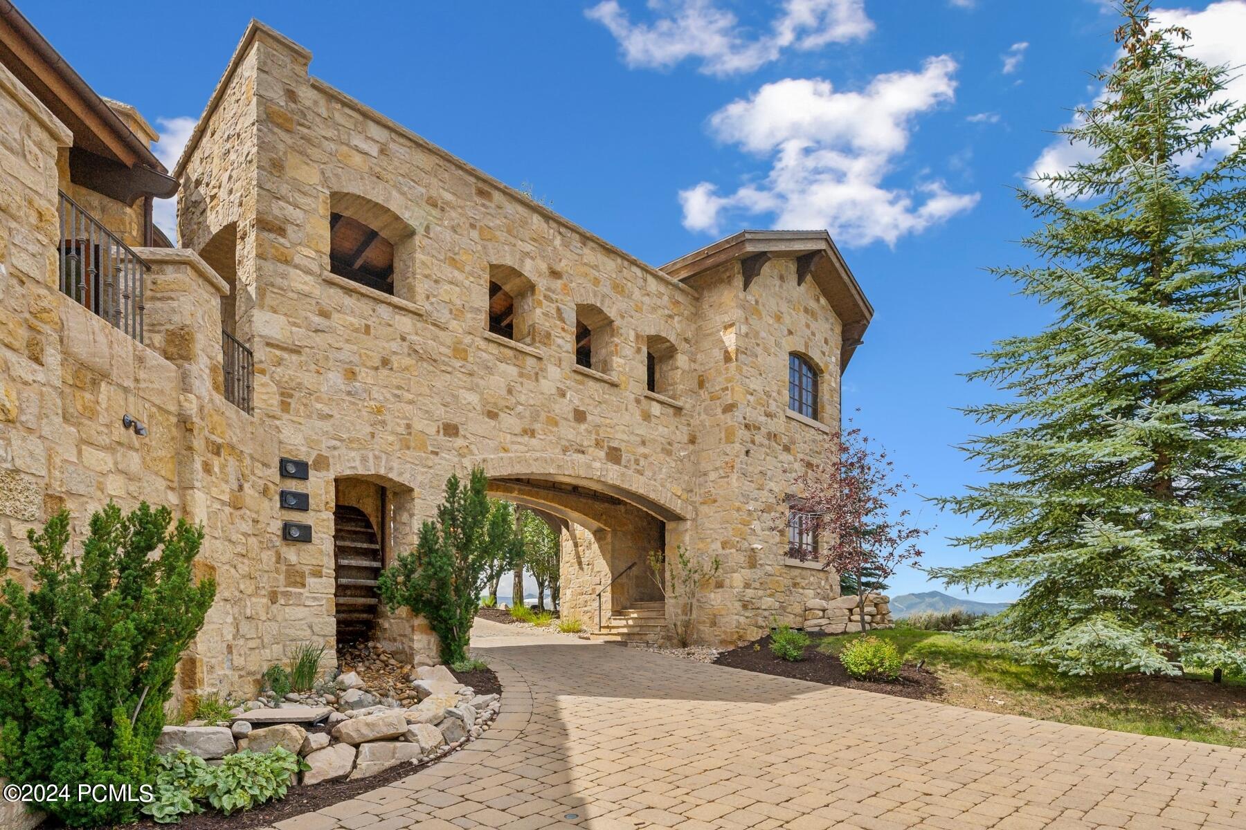 Park City, Utah 84098, United States, 6 Bedrooms Bedrooms, ,9 BathroomsBathrooms,Residential,Active,46922