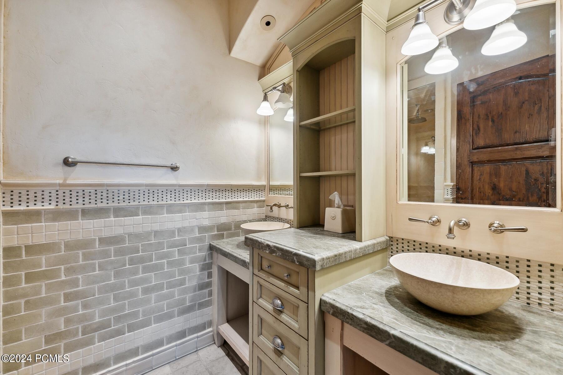 Park City, Utah 84098, United States, 6 Bedrooms Bedrooms, ,9 BathroomsBathrooms,Residential,Active,46922