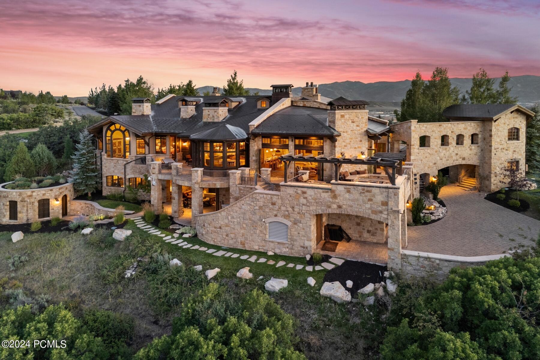 Park City, Utah 84098, United States, 6 Bedrooms Bedrooms, ,9 BathroomsBathrooms,Residential,Active,46922