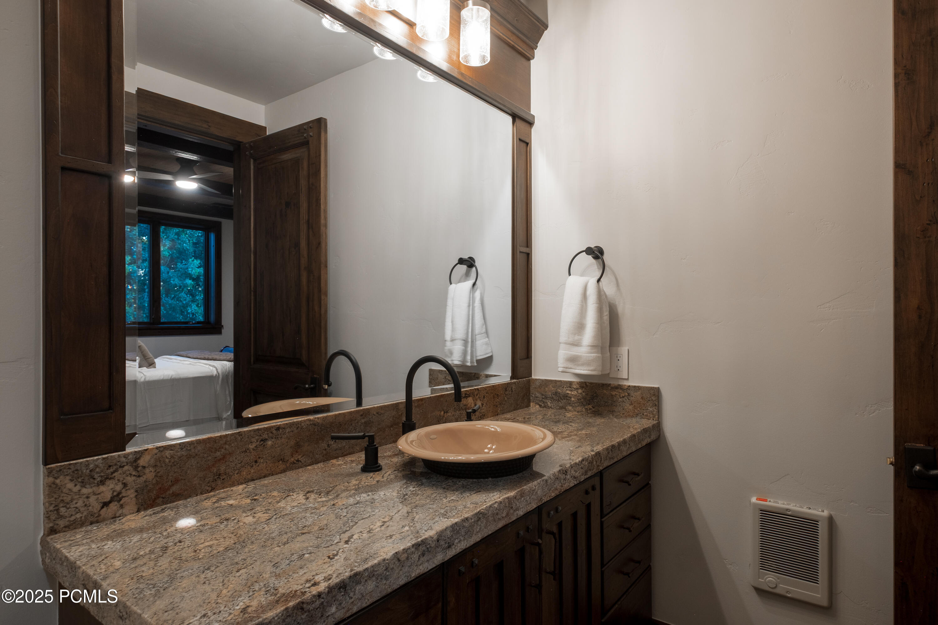 Kamas, Utah 84036, United States, 5 Bedrooms Bedrooms, ,7 BathroomsBathrooms,Residential,Active,157235