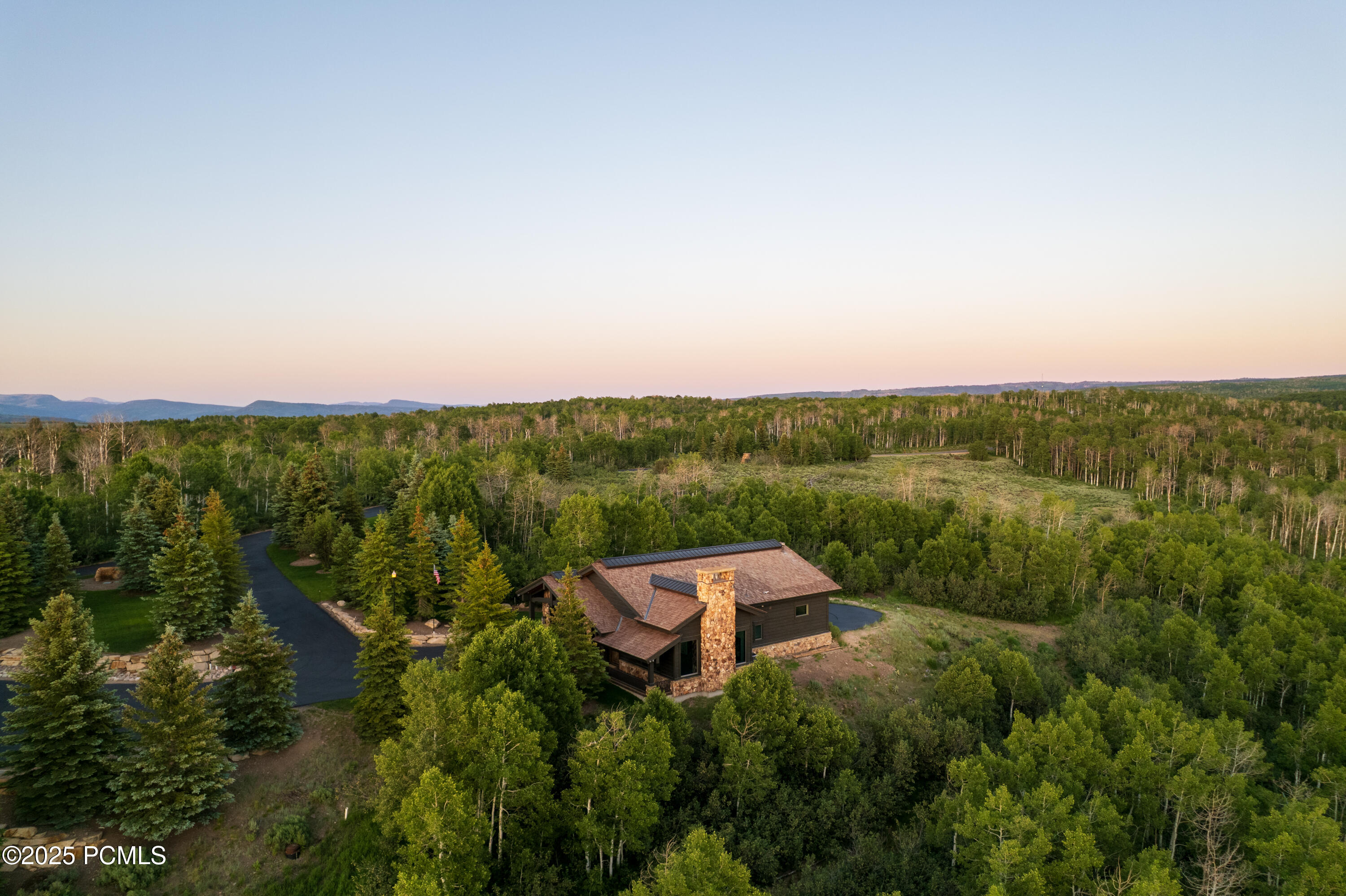 Kamas, Utah 84036, United States, 5 Bedrooms Bedrooms, ,7 BathroomsBathrooms,Residential,Active,157235