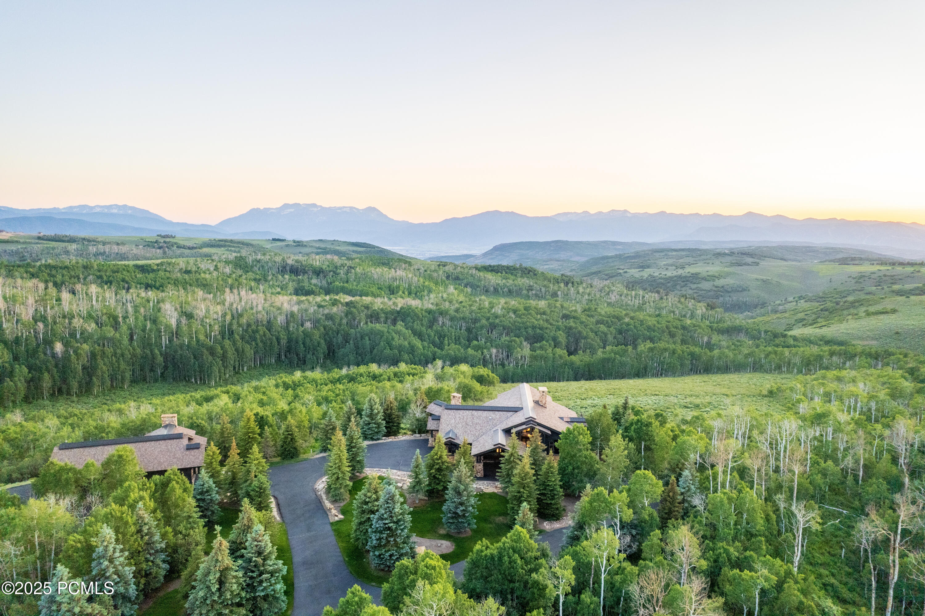 Kamas, Utah 84036, United States, 5 Bedrooms Bedrooms, ,7 BathroomsBathrooms,Residential,Active,157235