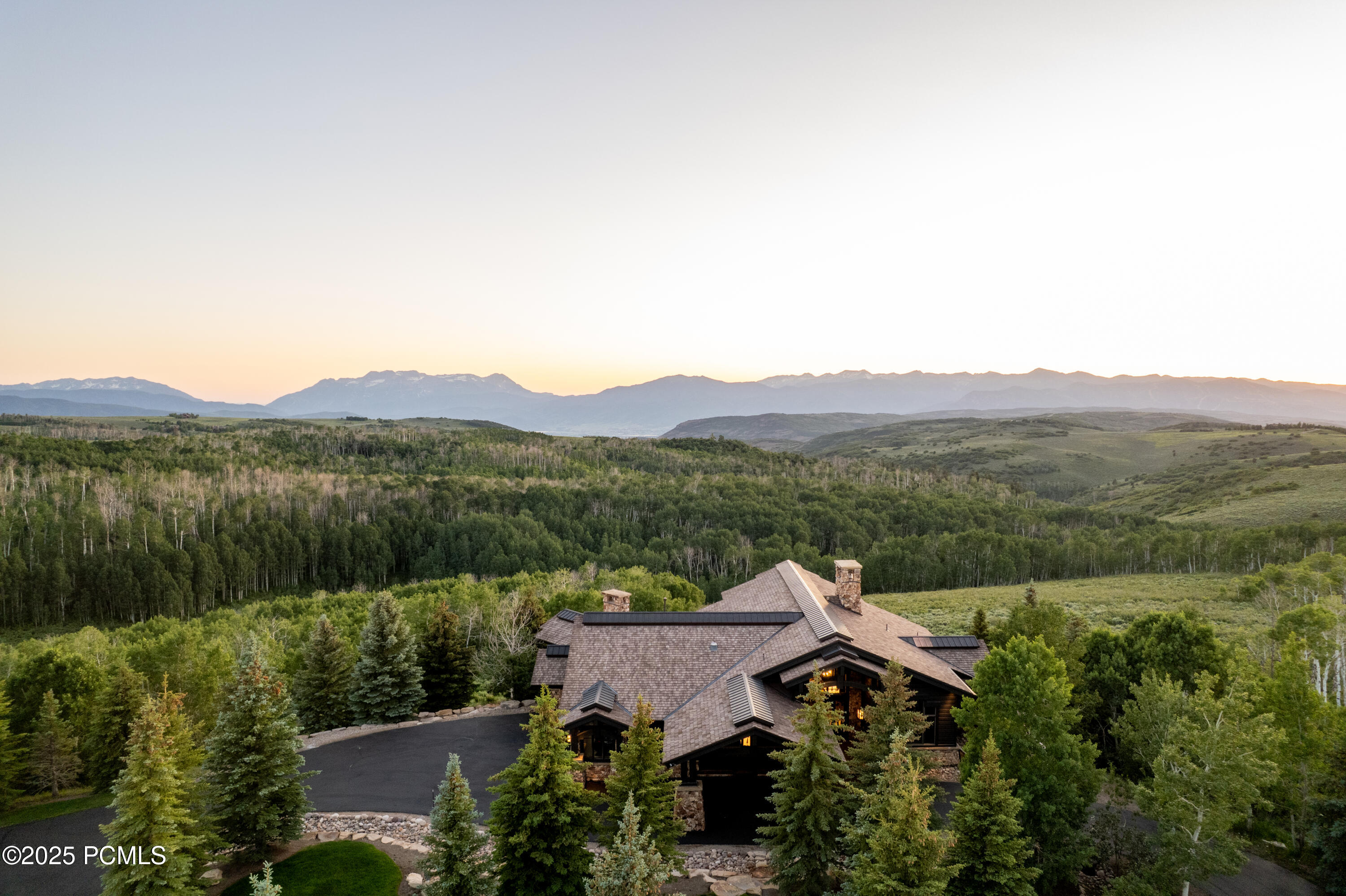 Kamas, Utah 84036, United States, 5 Bedrooms Bedrooms, ,7 BathroomsBathrooms,Residential,Active,157235