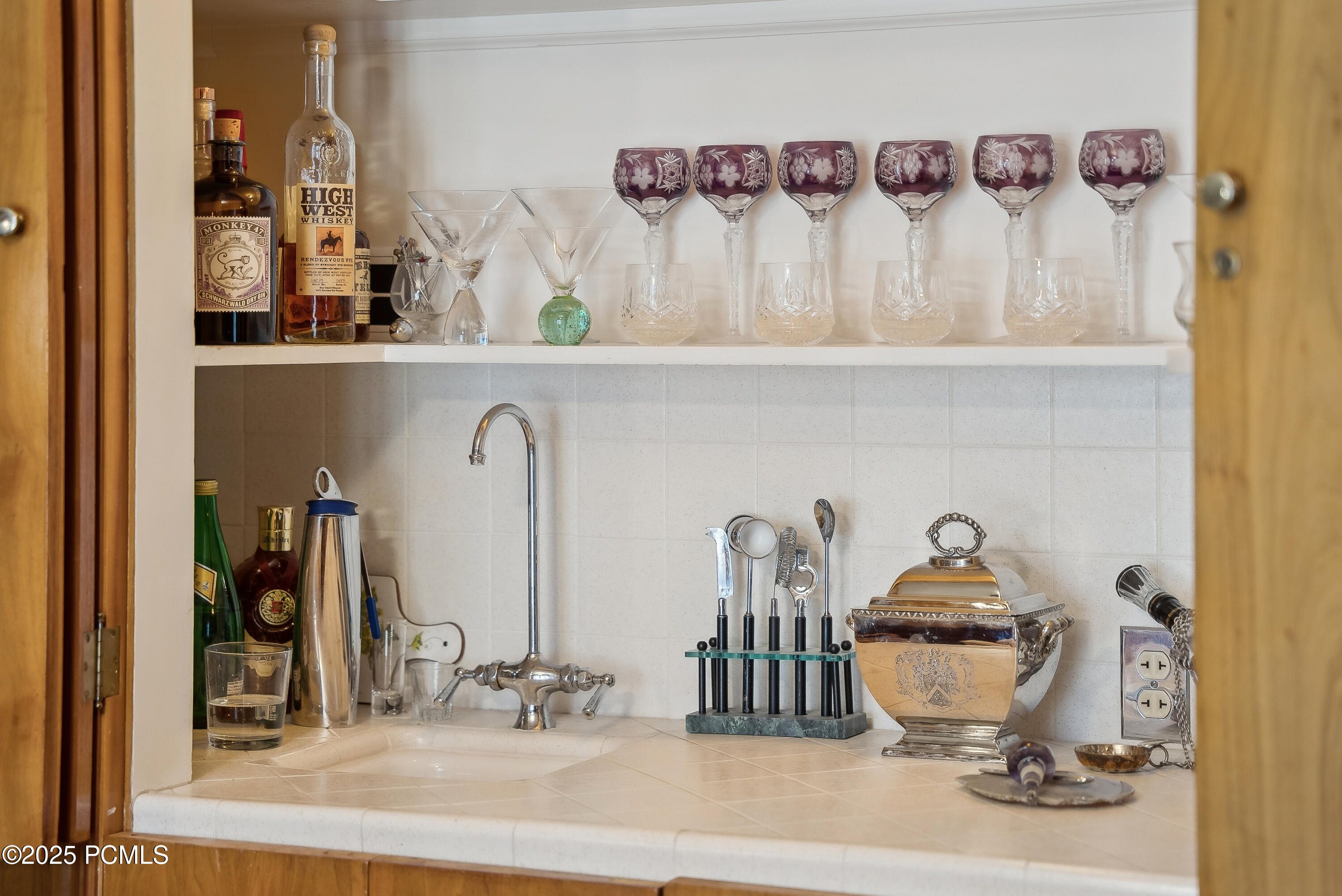 1500 E Arlington Drive, Salt Lake City, Utah image 17
