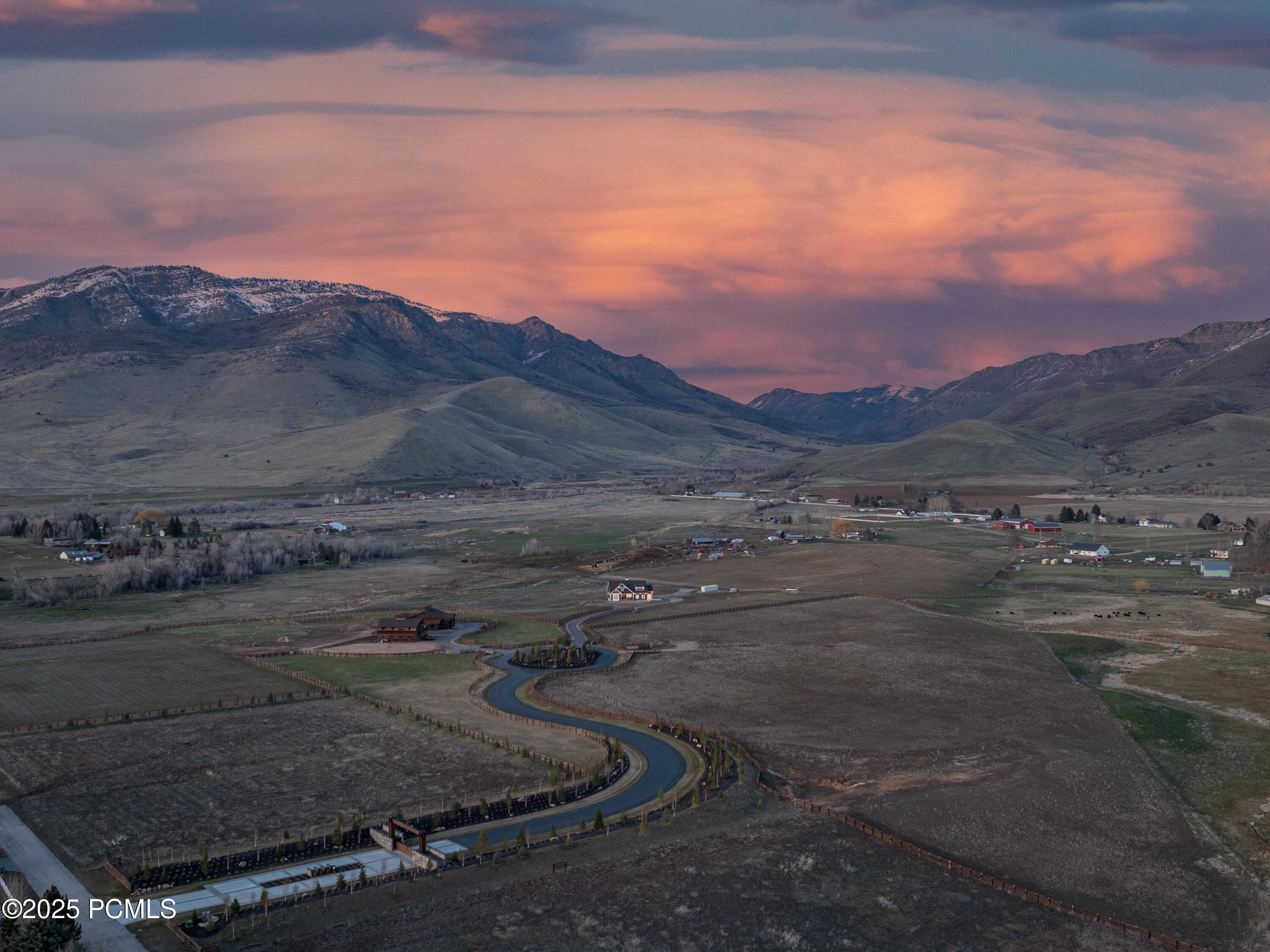7444 E Sky Ranch Road, Huntsville, Utah image 3