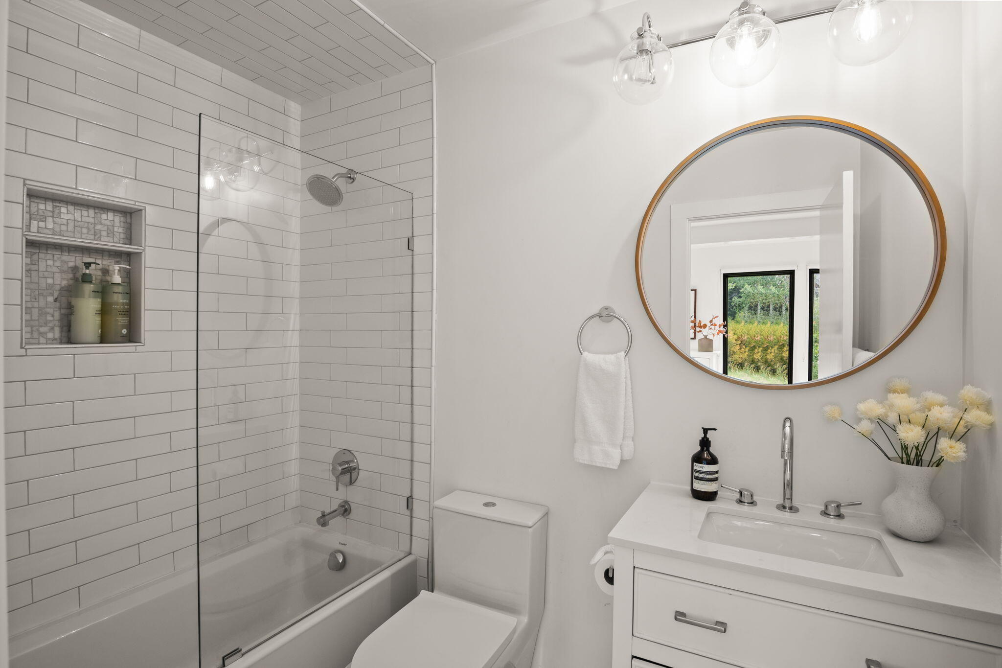 Sun Valley, Idaho 83353, United States, 3 Bedrooms Bedrooms, ,2 BathroomsBathrooms,Residential,Active,212225