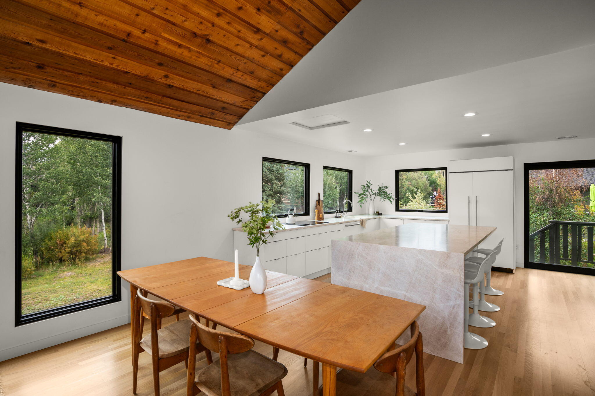 Sun Valley, Idaho 83353, United States, 3 Bedrooms Bedrooms, ,2 BathroomsBathrooms,Residential,Active,212225