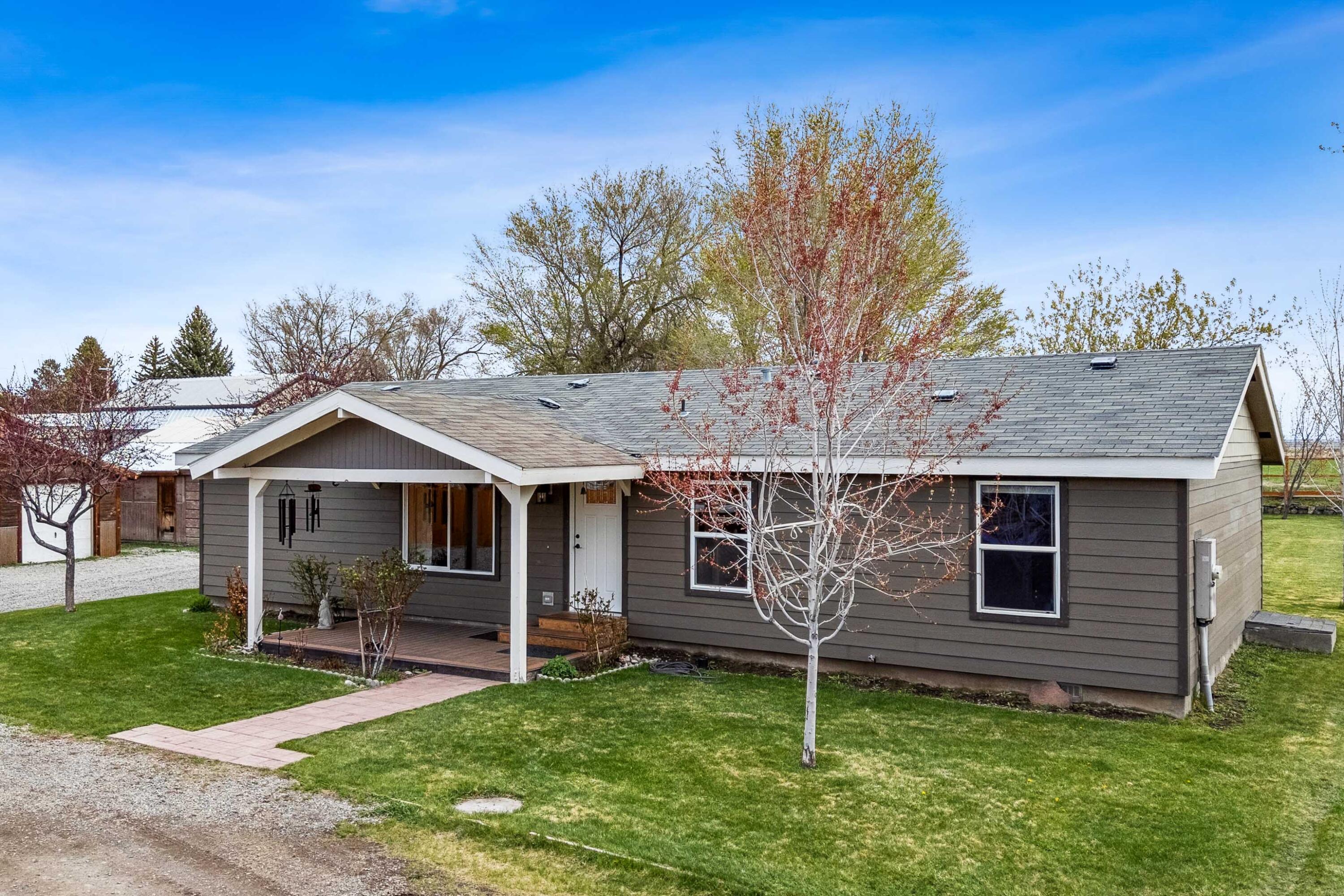 20474 N Main St, Carey, Idaho image 2