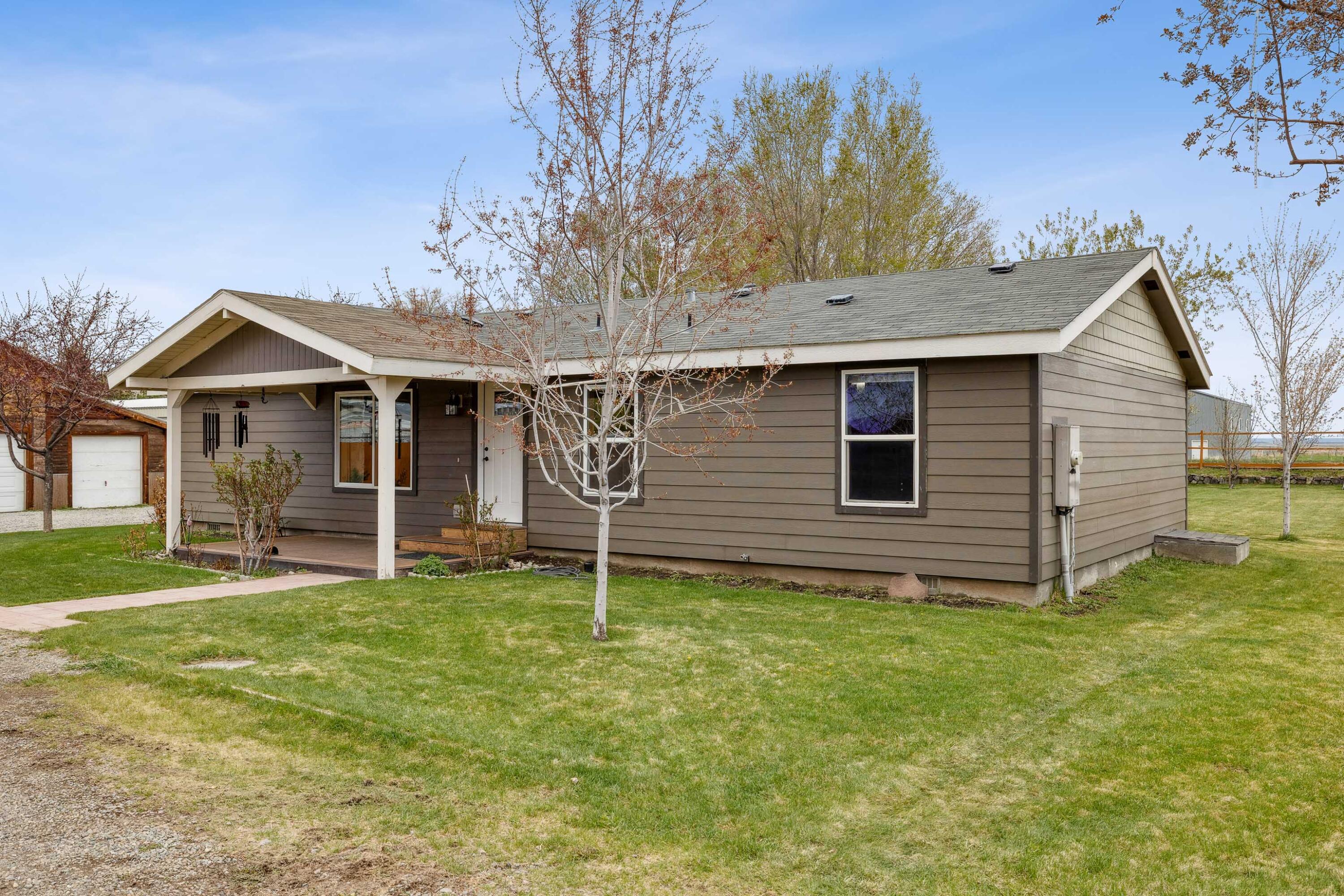 20474 N Main St, Carey, Idaho image 5