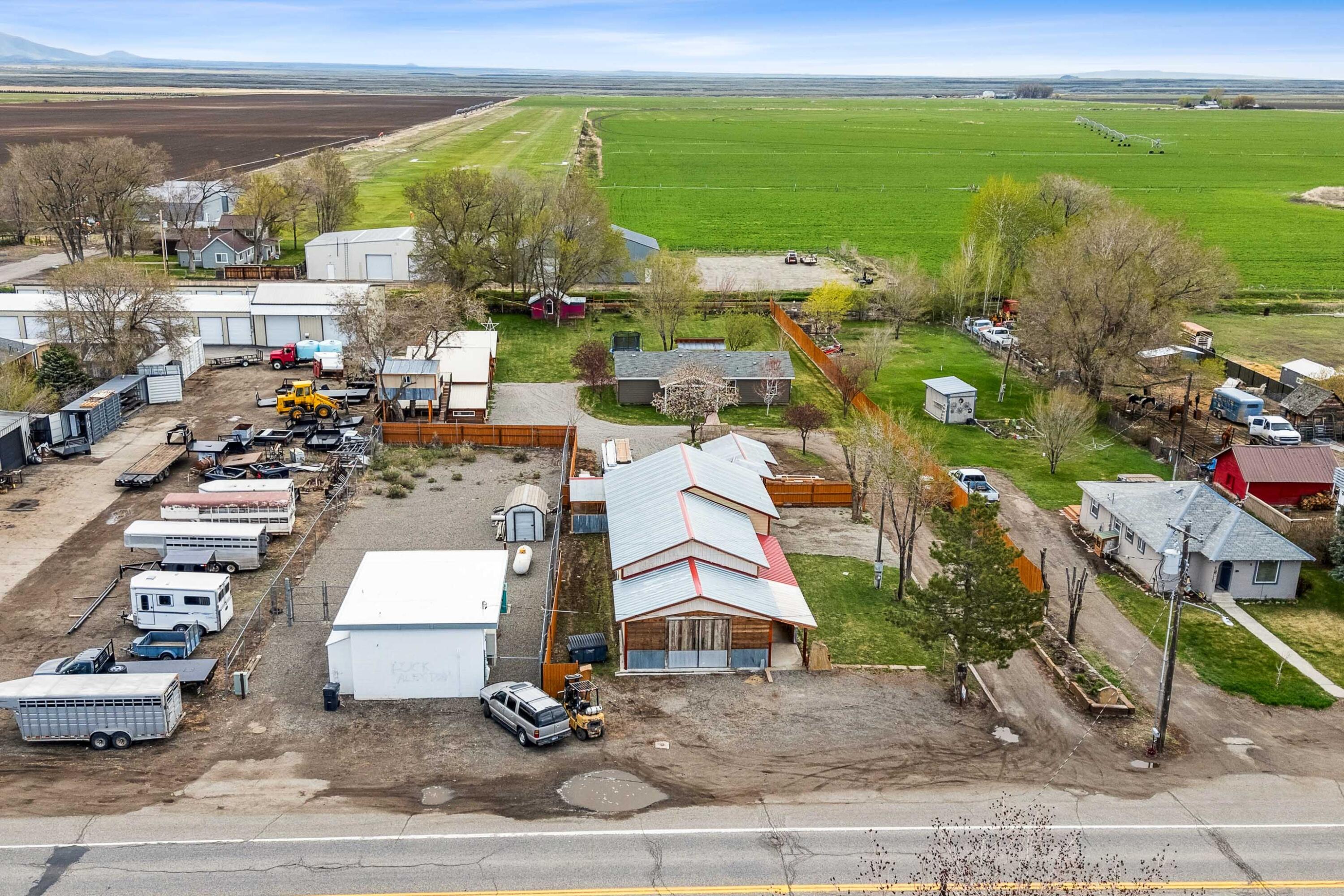 20474 N Main St, Carey, Idaho image 31