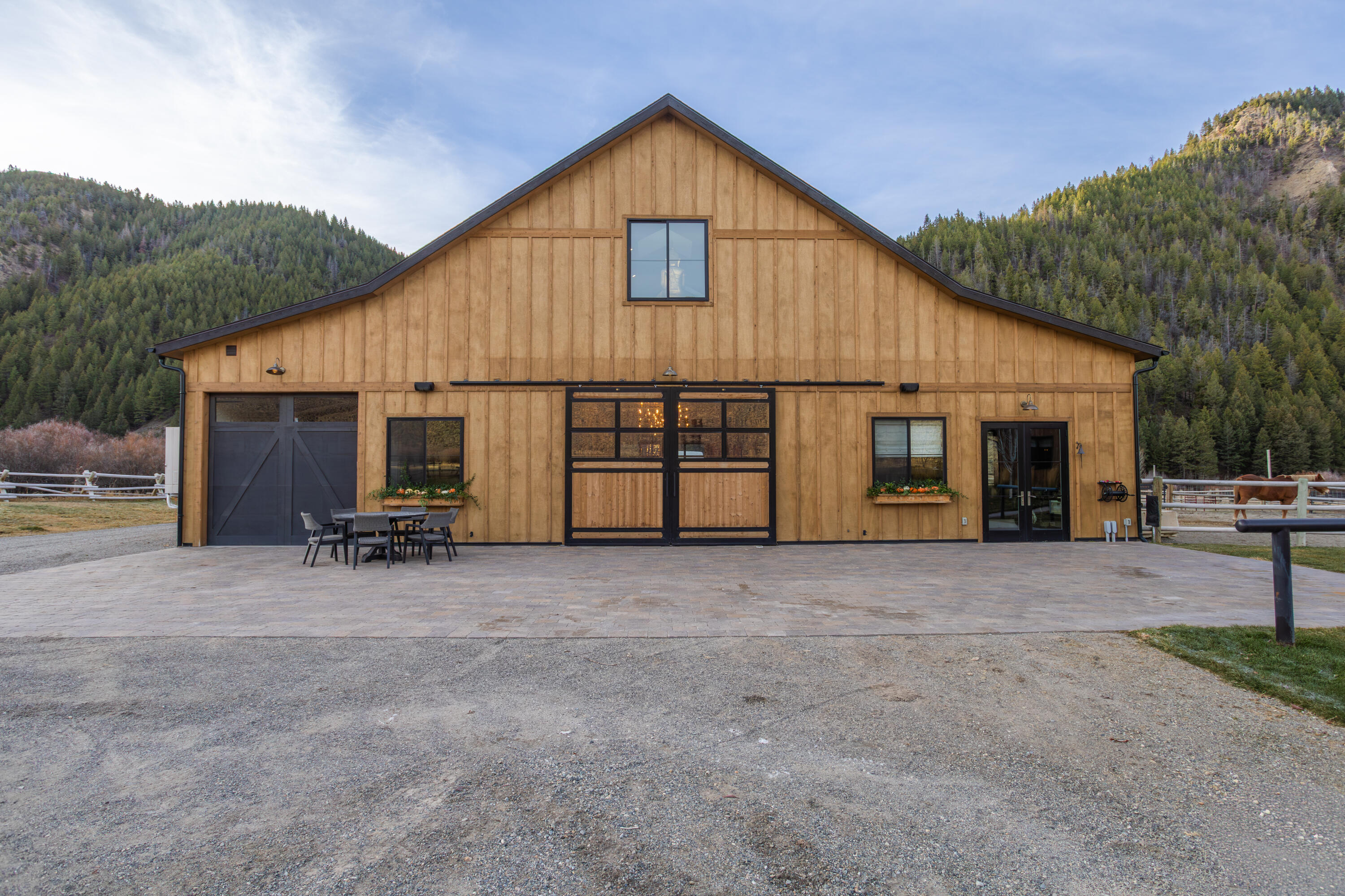 Barn