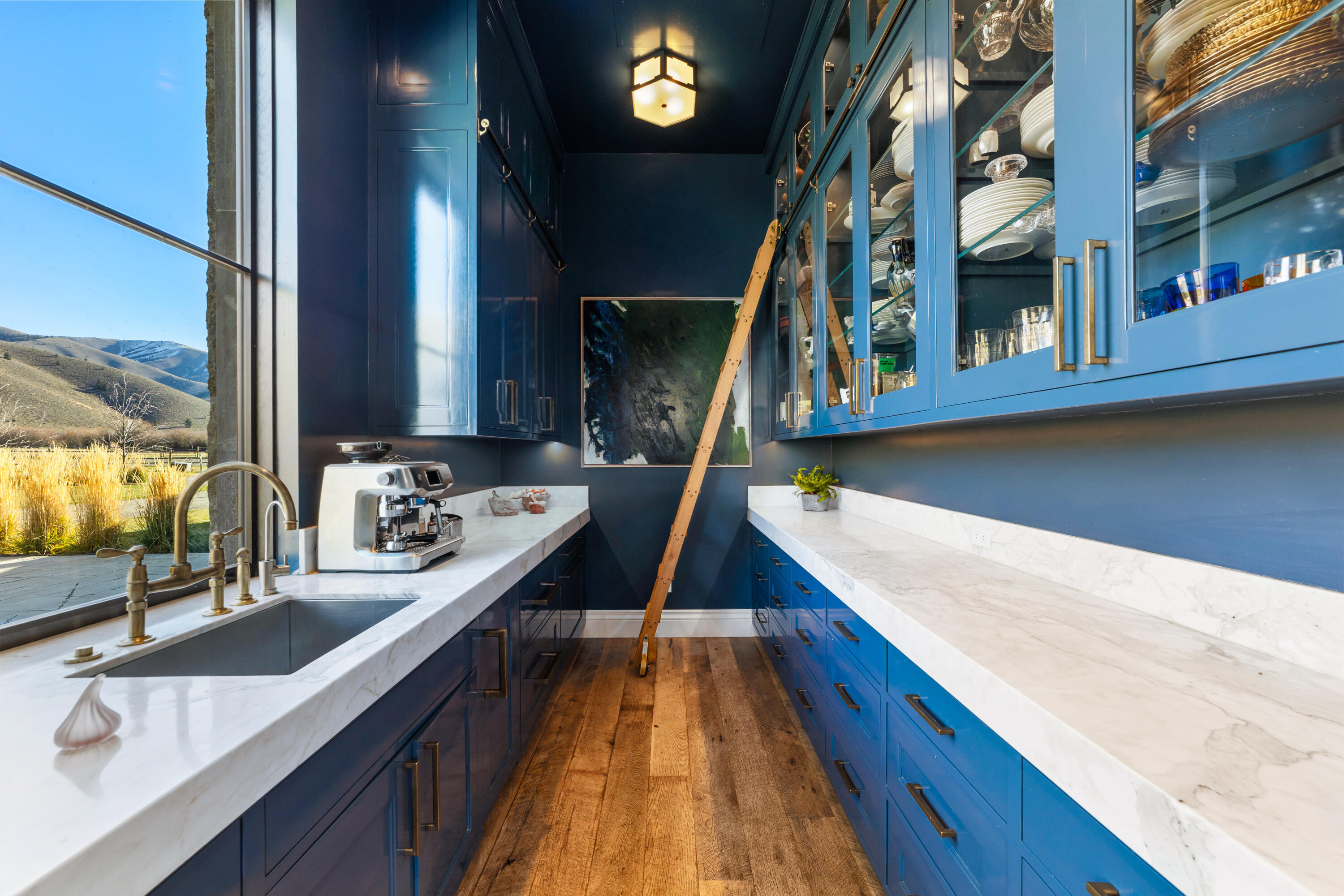 Kitchen Pantry
