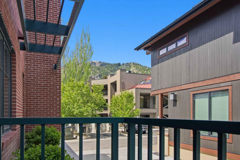 Photo of 111 S 1ST Ave #UNIT 16, Ketchum, ID 83340 (MLS # 26-334427)