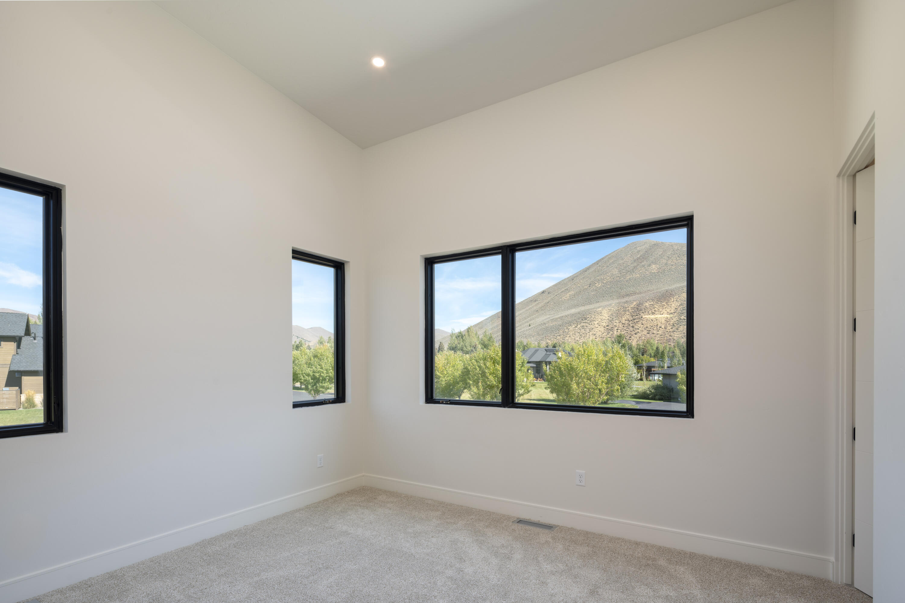 Upstairs Guest Suite