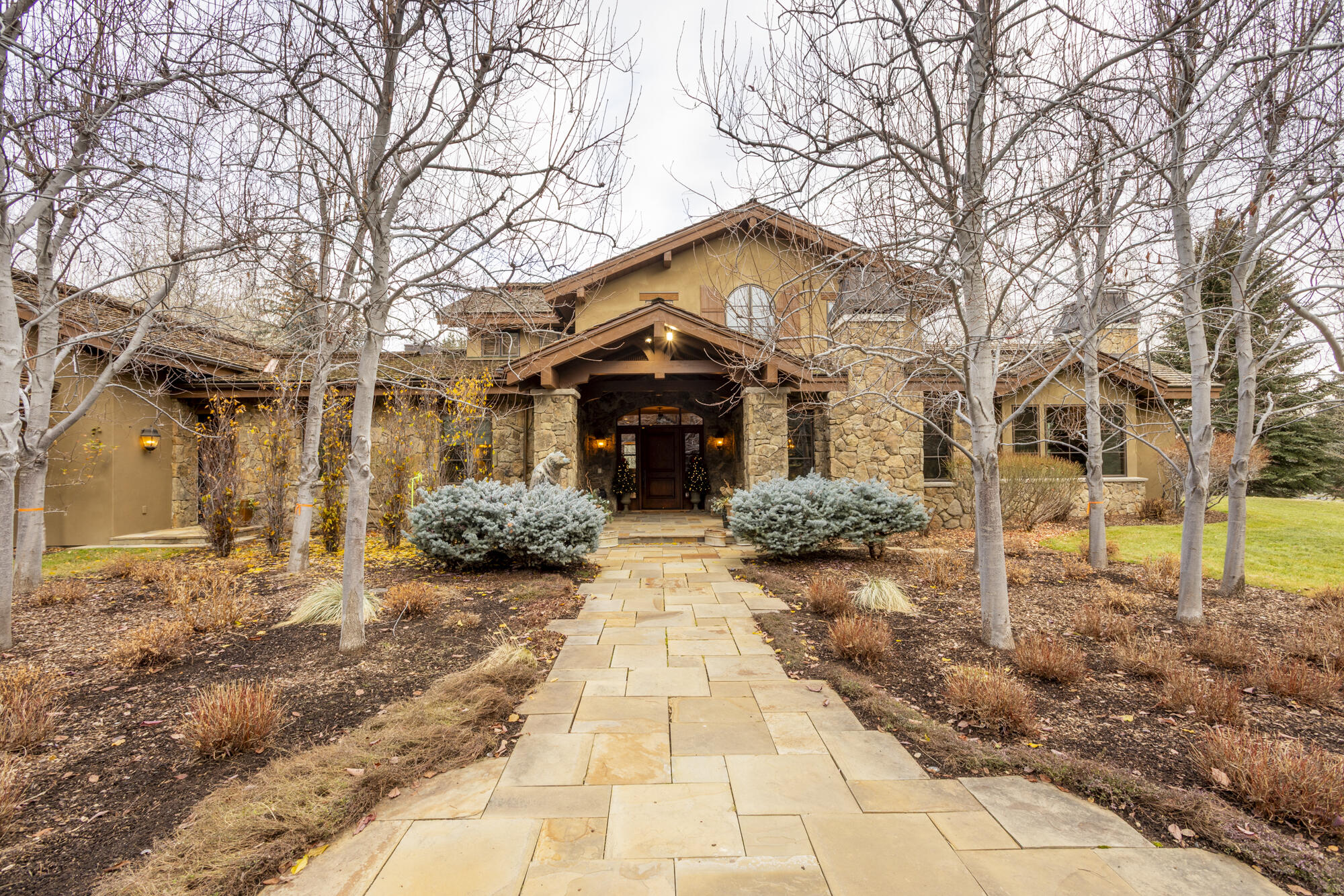 2.01 Acres in Golden Eagle