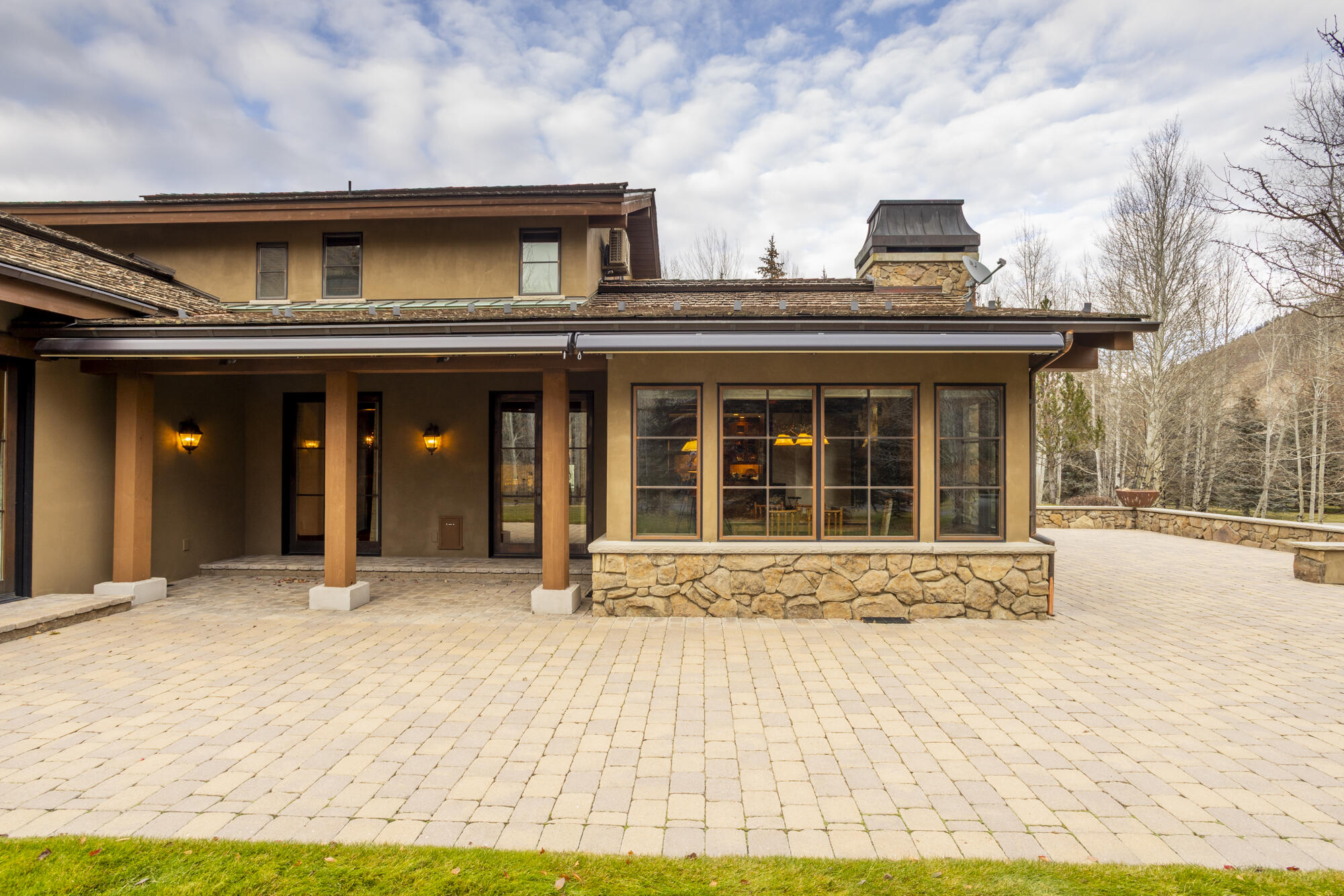 Outdoor Entertaining Space