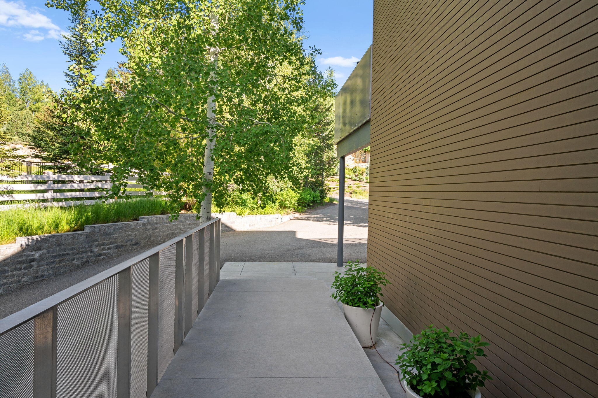 Heated Entry Level 2