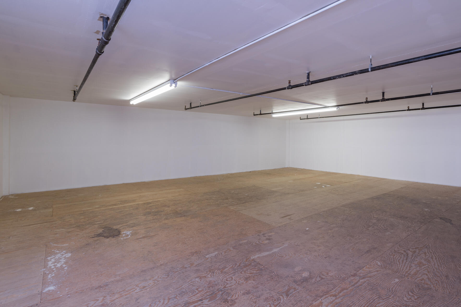 Mezzanine big storage