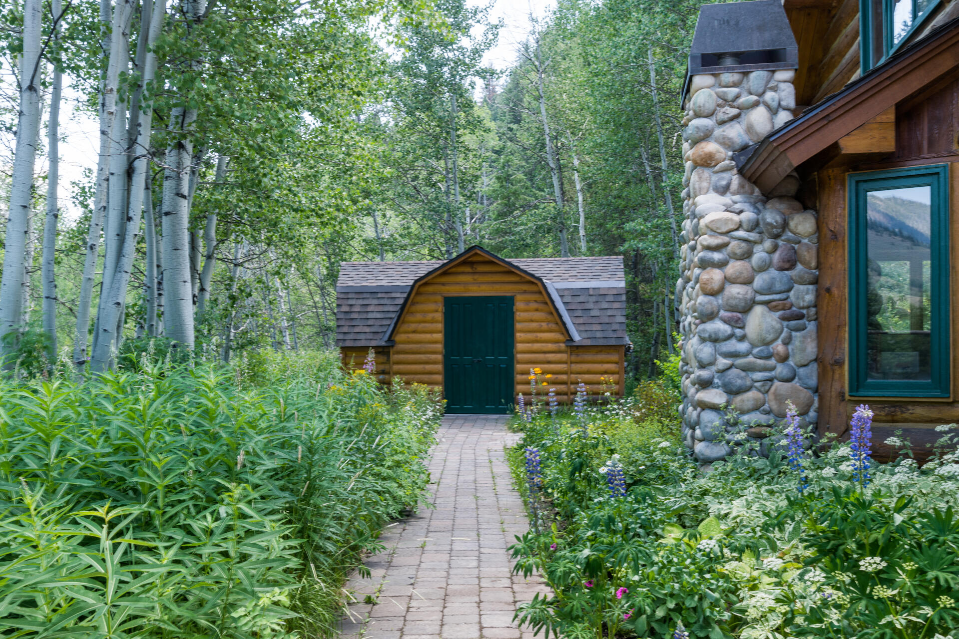 Blaine County, Idaho 83340, United States, 5 Bedrooms Bedrooms, ,5 BathroomsBathrooms,Residential,Pending,51731