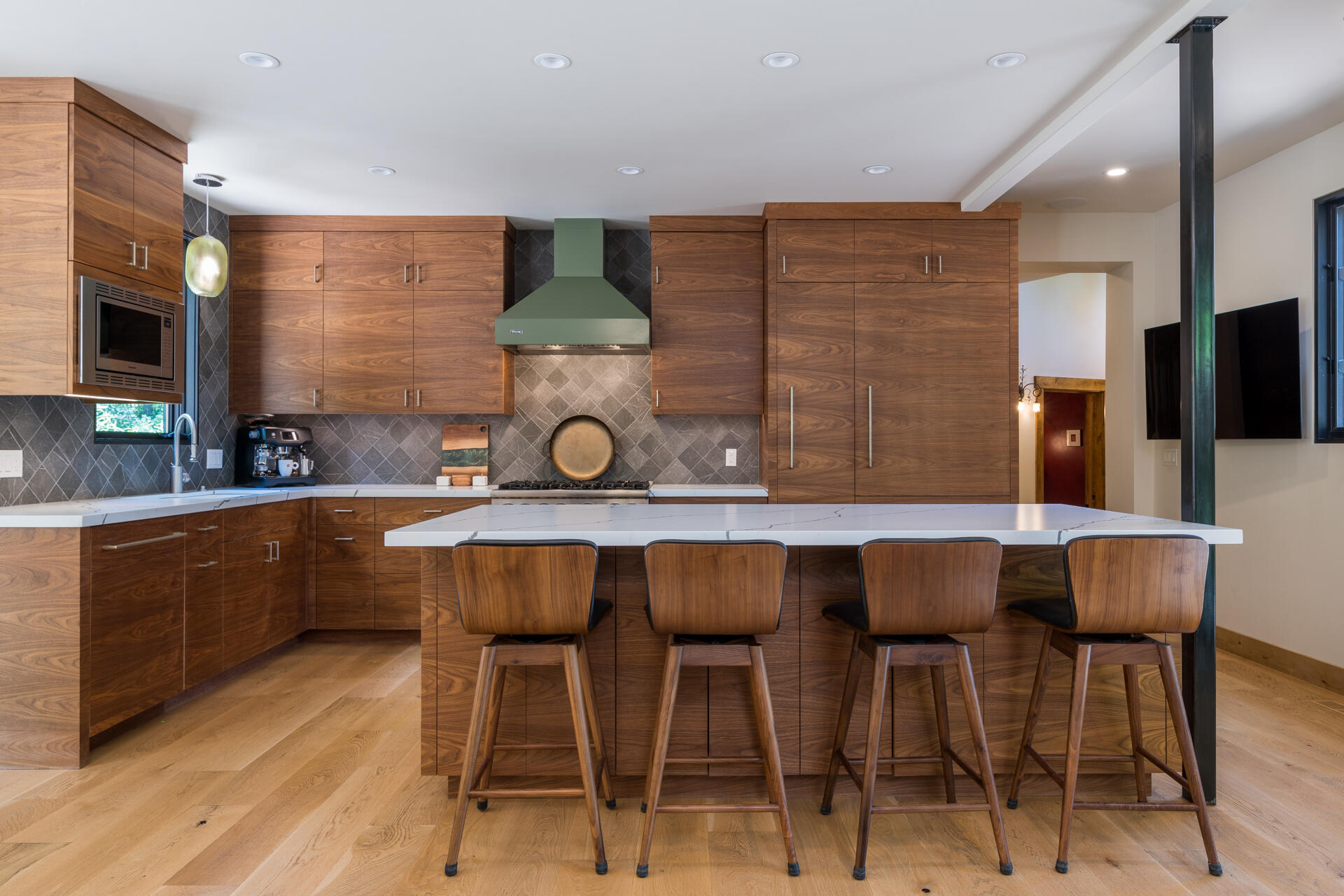 Blaine County, Idaho 83340, United States, 5 Bedrooms Bedrooms, ,5 BathroomsBathrooms,Residential,Pending,51731