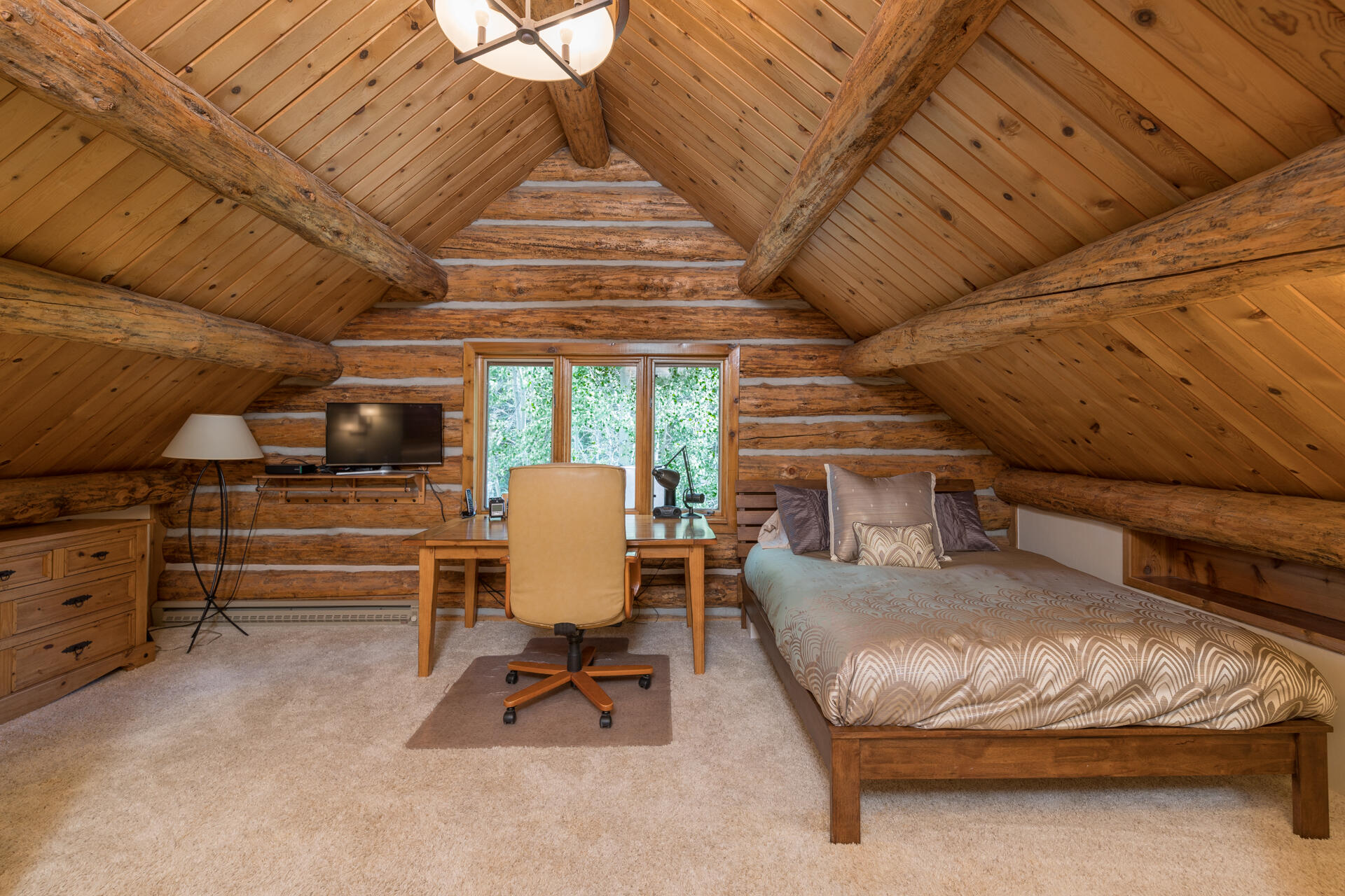 Blaine County, Idaho 83340, United States, 5 Bedrooms Bedrooms, ,5 BathroomsBathrooms,Residential,Pending,51731