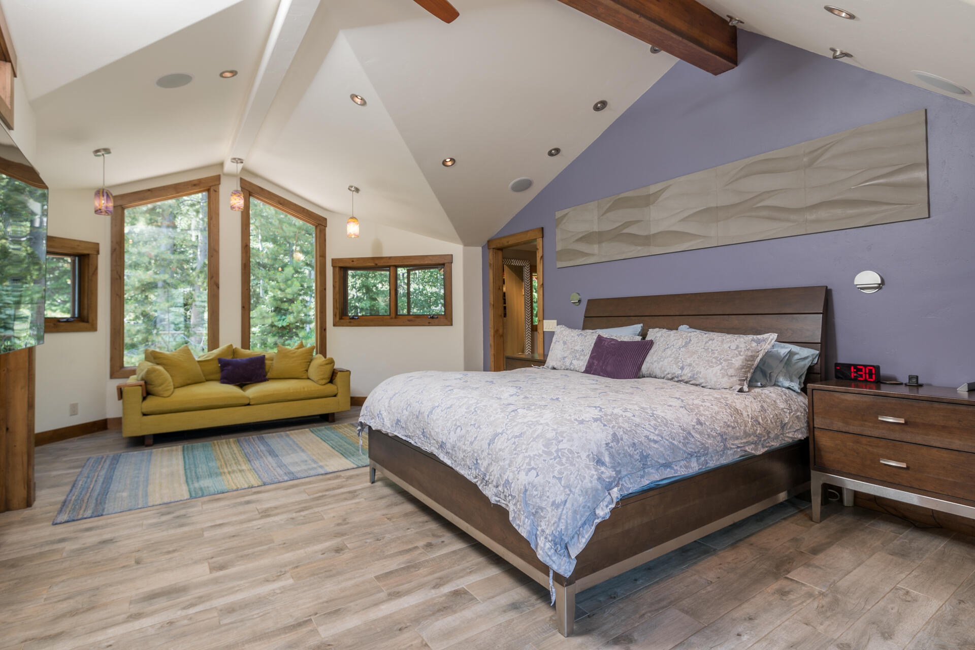 Blaine County, Idaho 83340, United States, 5 Bedrooms Bedrooms, ,5 BathroomsBathrooms,Residential,Pending,51731