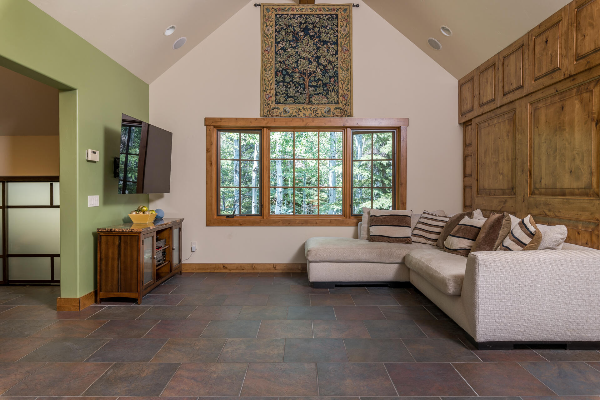 Blaine County, Idaho 83340, United States, 5 Bedrooms Bedrooms, ,5 BathroomsBathrooms,Residential,Pending,51731