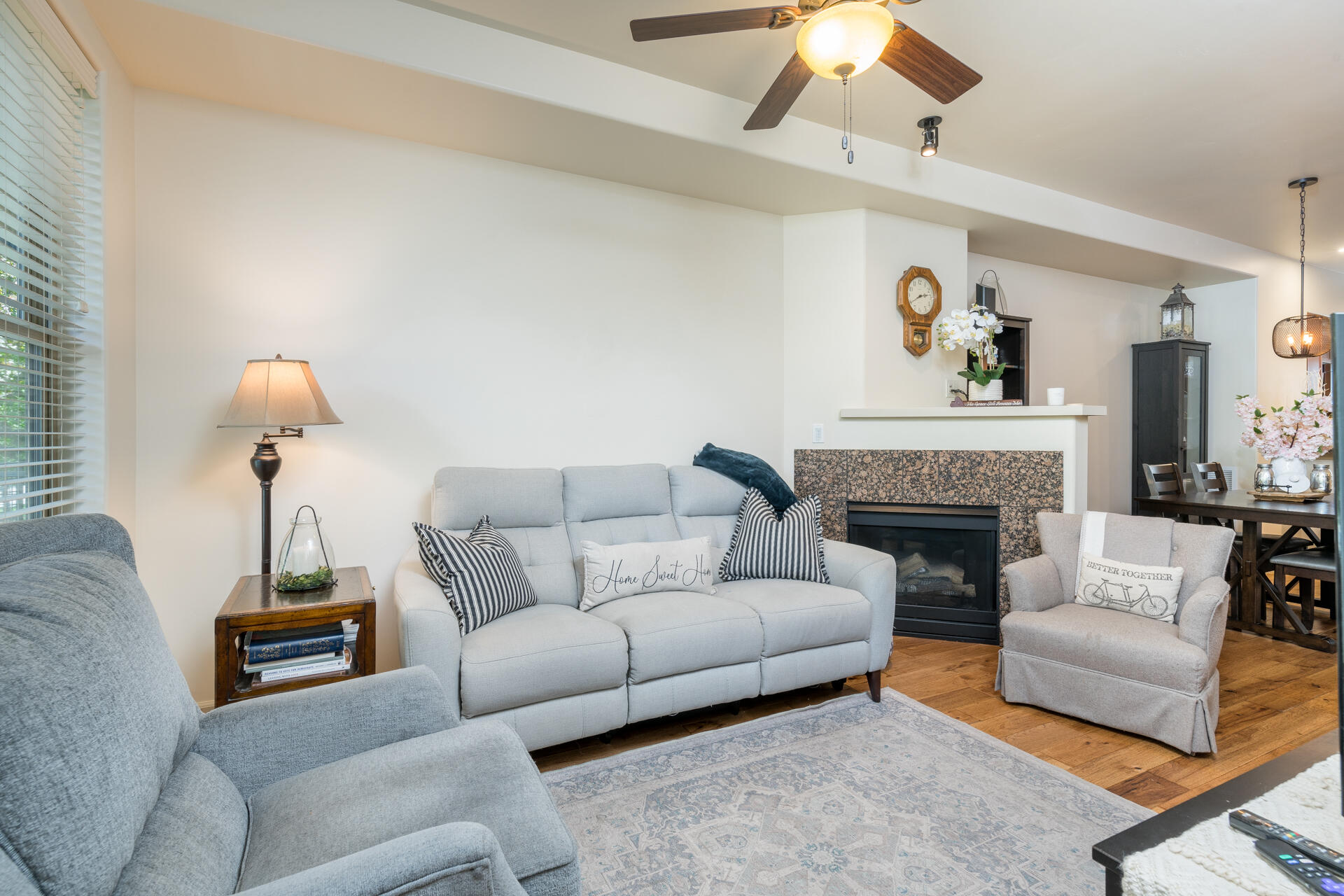 Hailey, Idaho 83333, United States, 2 Bedrooms Bedrooms, ,3 BathroomsBathrooms,Residential,Active,152232