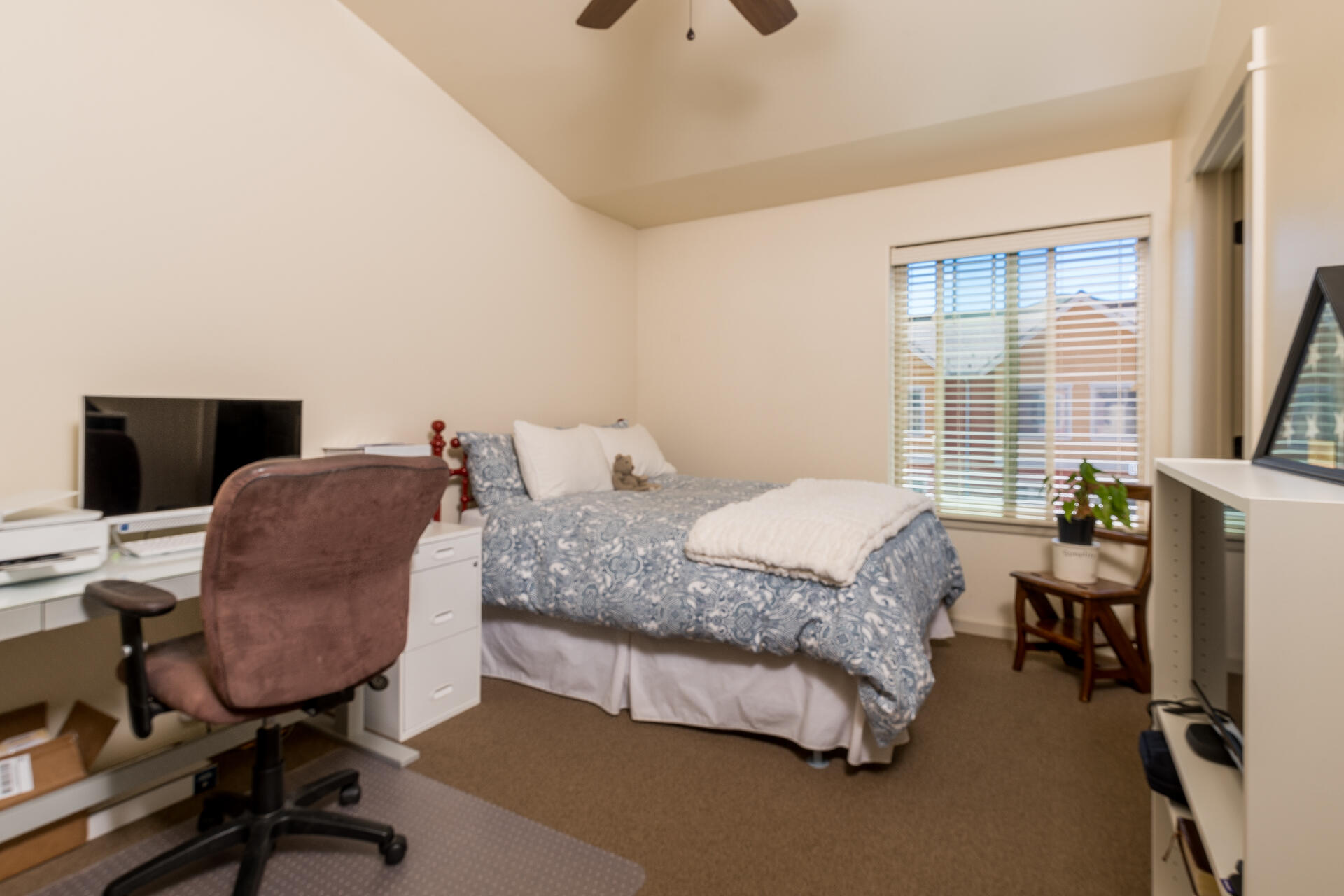 Hailey, Idaho 83333, United States, 2 Bedrooms Bedrooms, ,3 BathroomsBathrooms,Residential,Active,152232