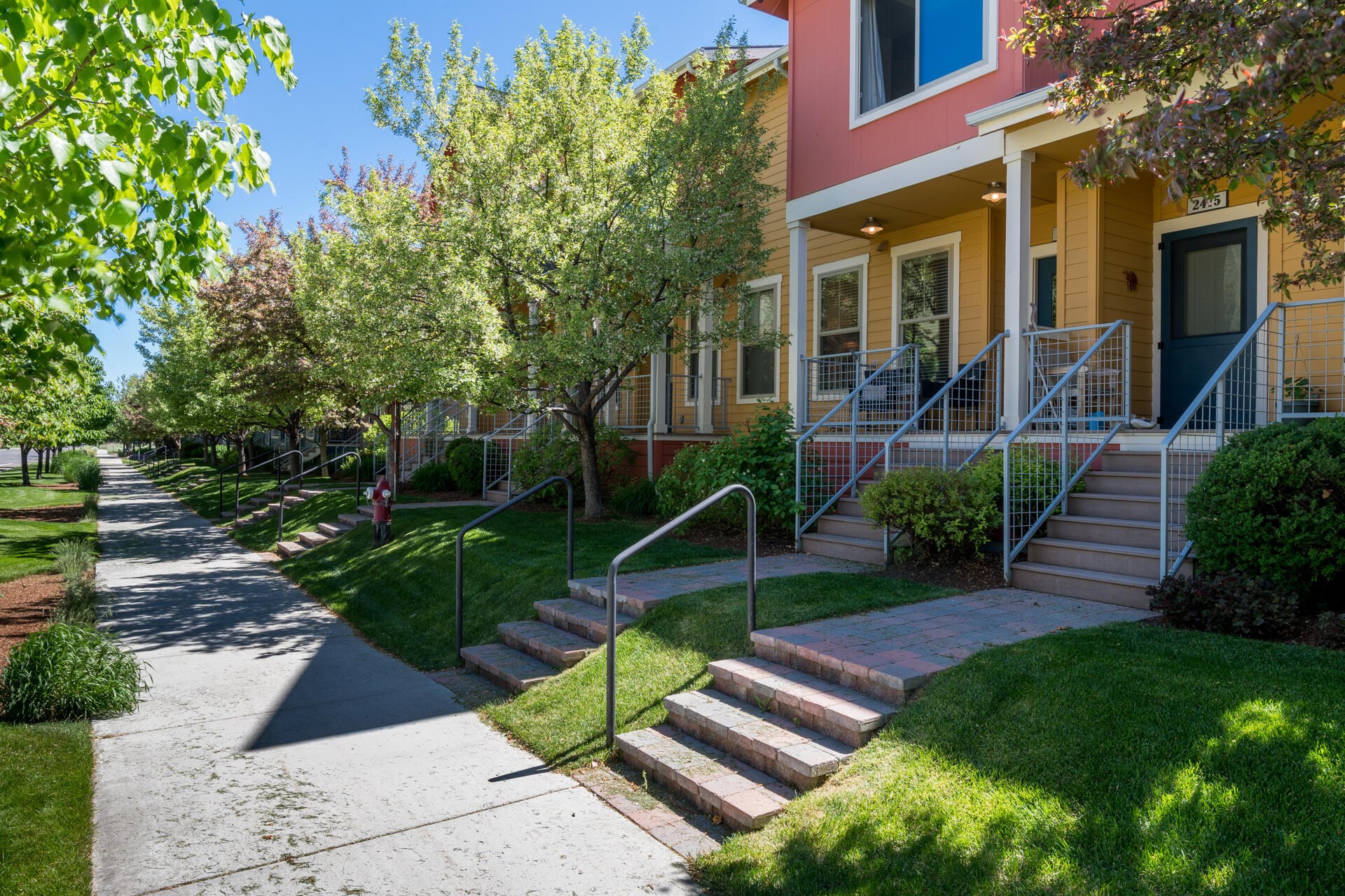 Hailey, Idaho 83333, United States, 2 Bedrooms Bedrooms, ,3 BathroomsBathrooms,Residential,Active,152232