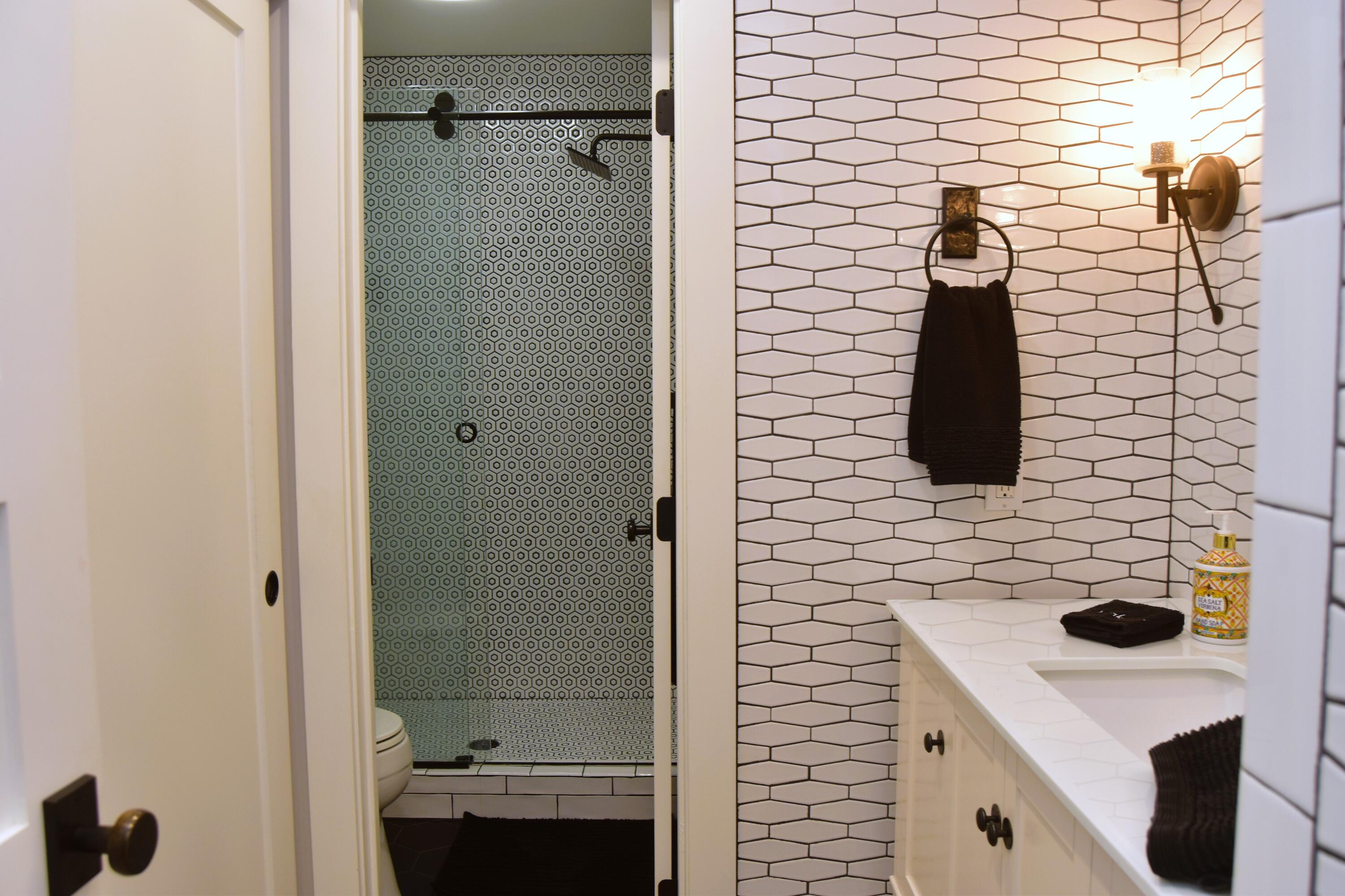 Sun Valley, Idaho 83353, United States, 2 Bedrooms Bedrooms, ,2 BathroomsBathrooms,Residential,Pending,53393