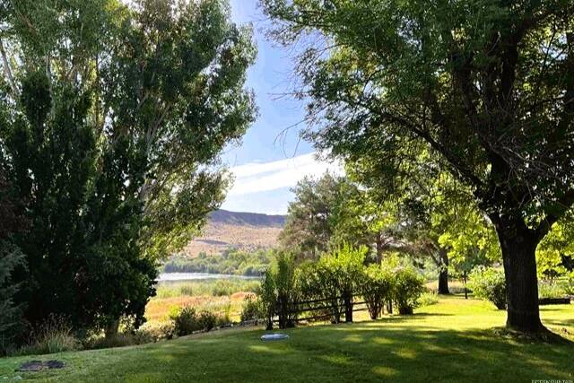 Buhl, Idaho 83316, United States, 2 Bedrooms Bedrooms, ,1 BathroomBathrooms,Residential,Active,162880