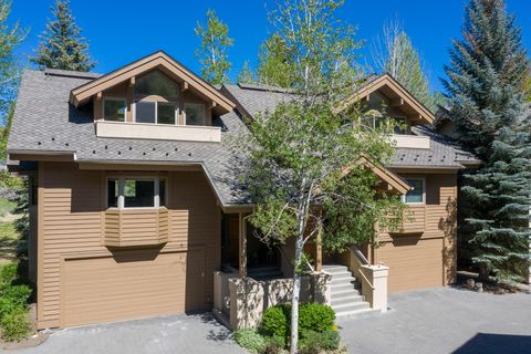 Photo of 181 Bird Dr #A, Ketchum, ID 83340 (MLS # 26-334413)
