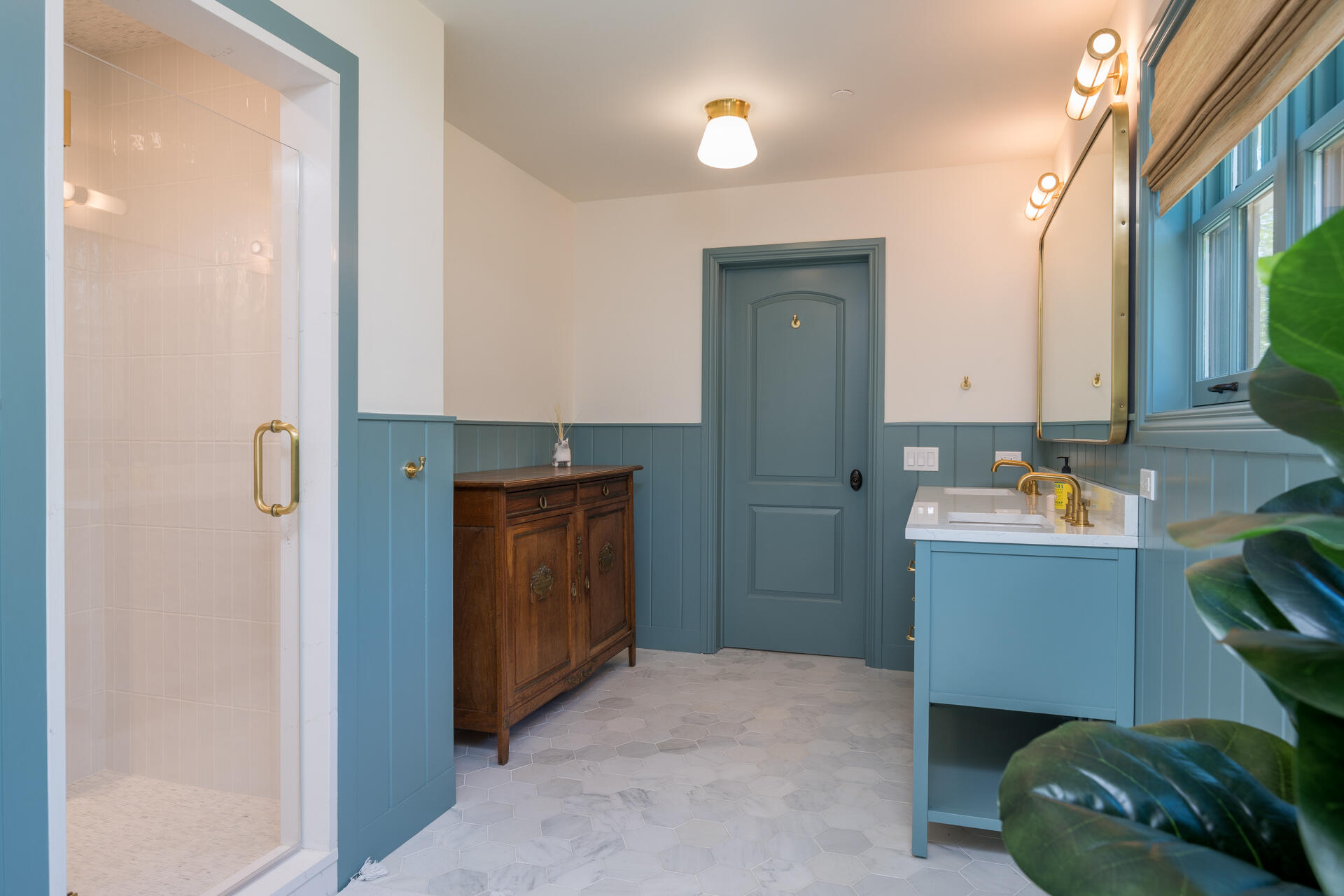 Bedroom three bathroom