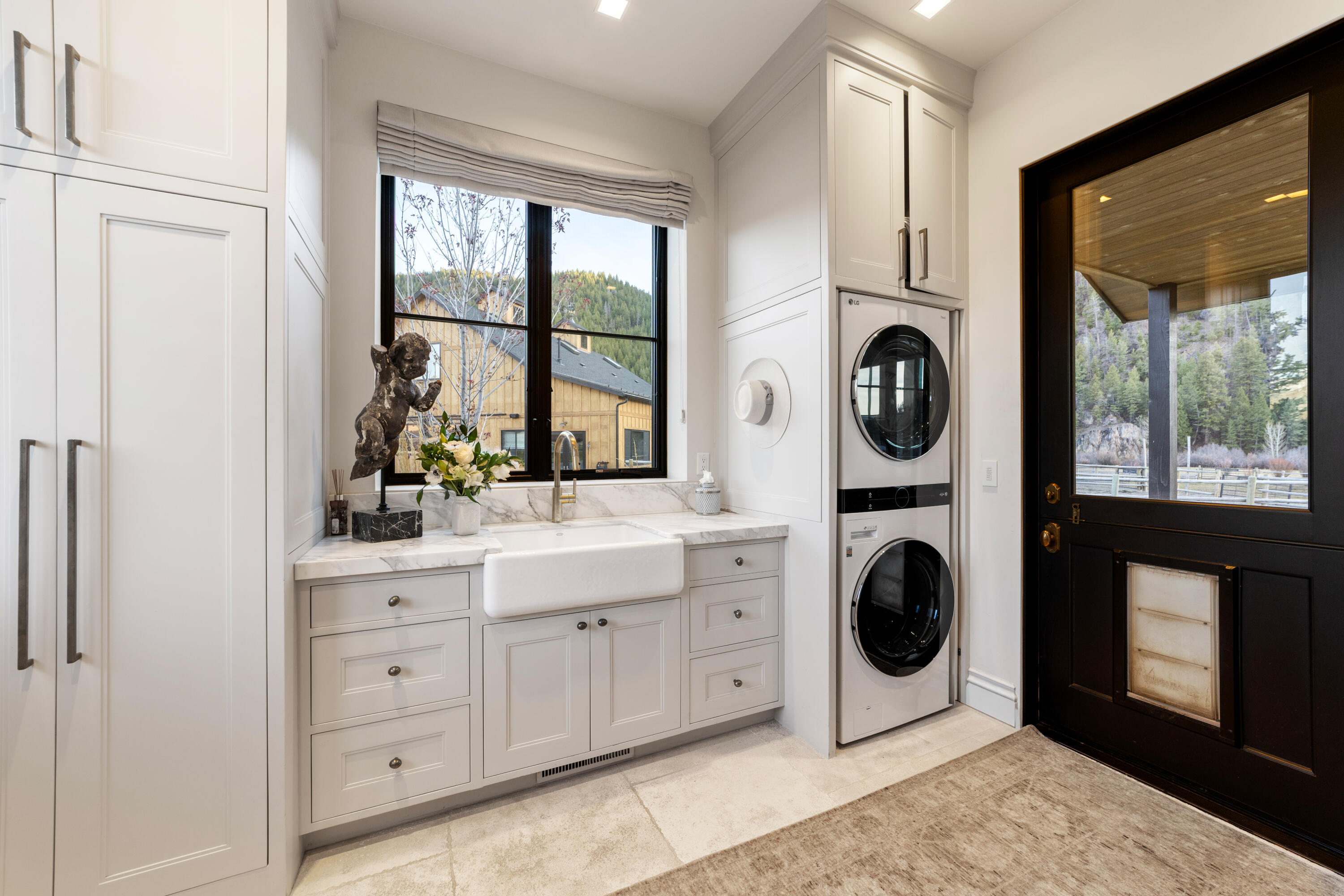 Master Bathroom Laundry
