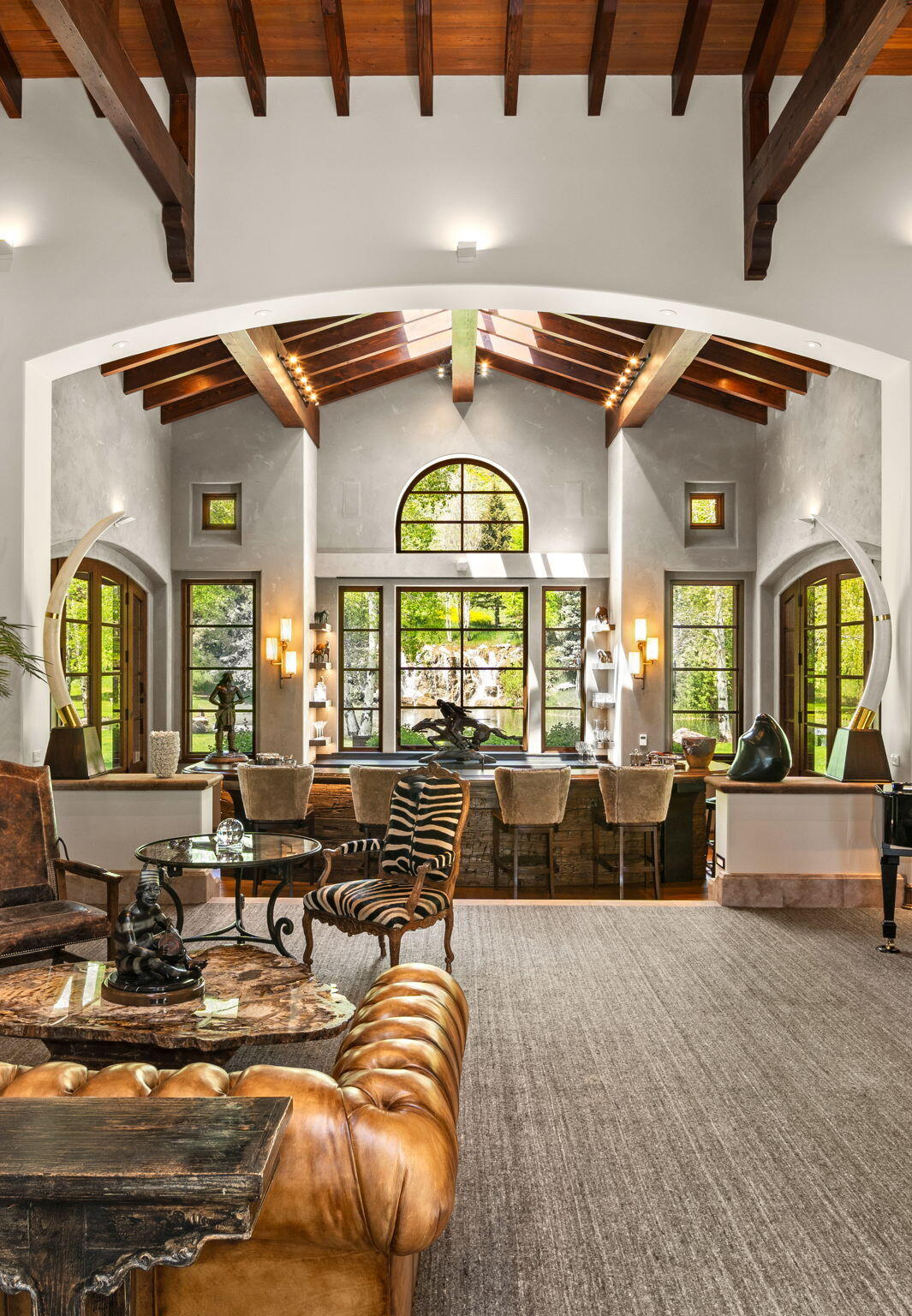 Entry into Living and Wet Bar