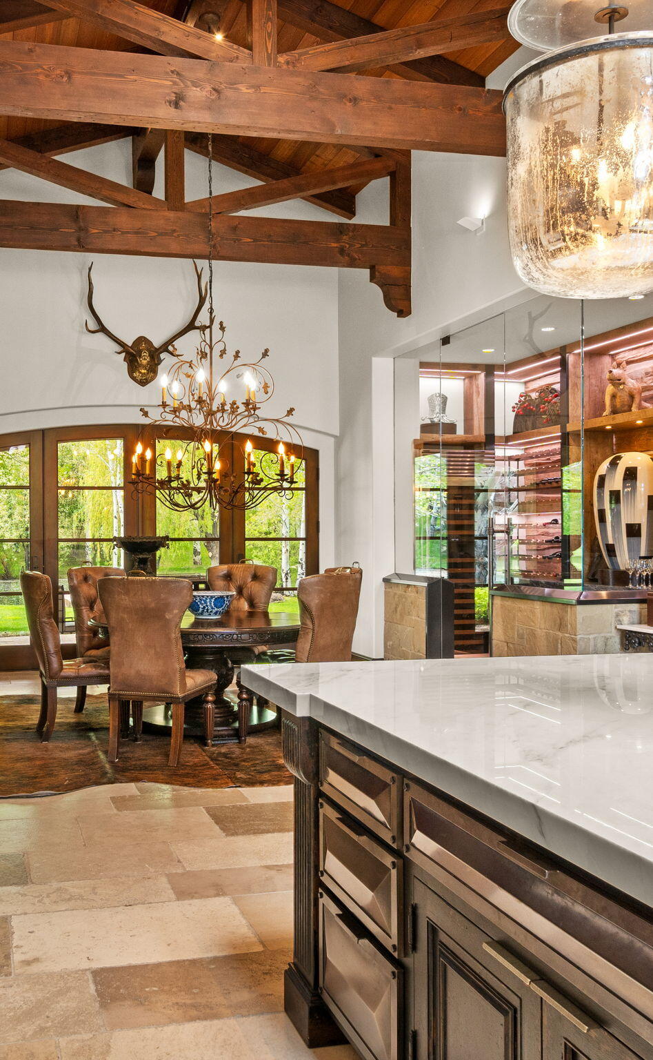 Open Kitchen to Breakfast Room