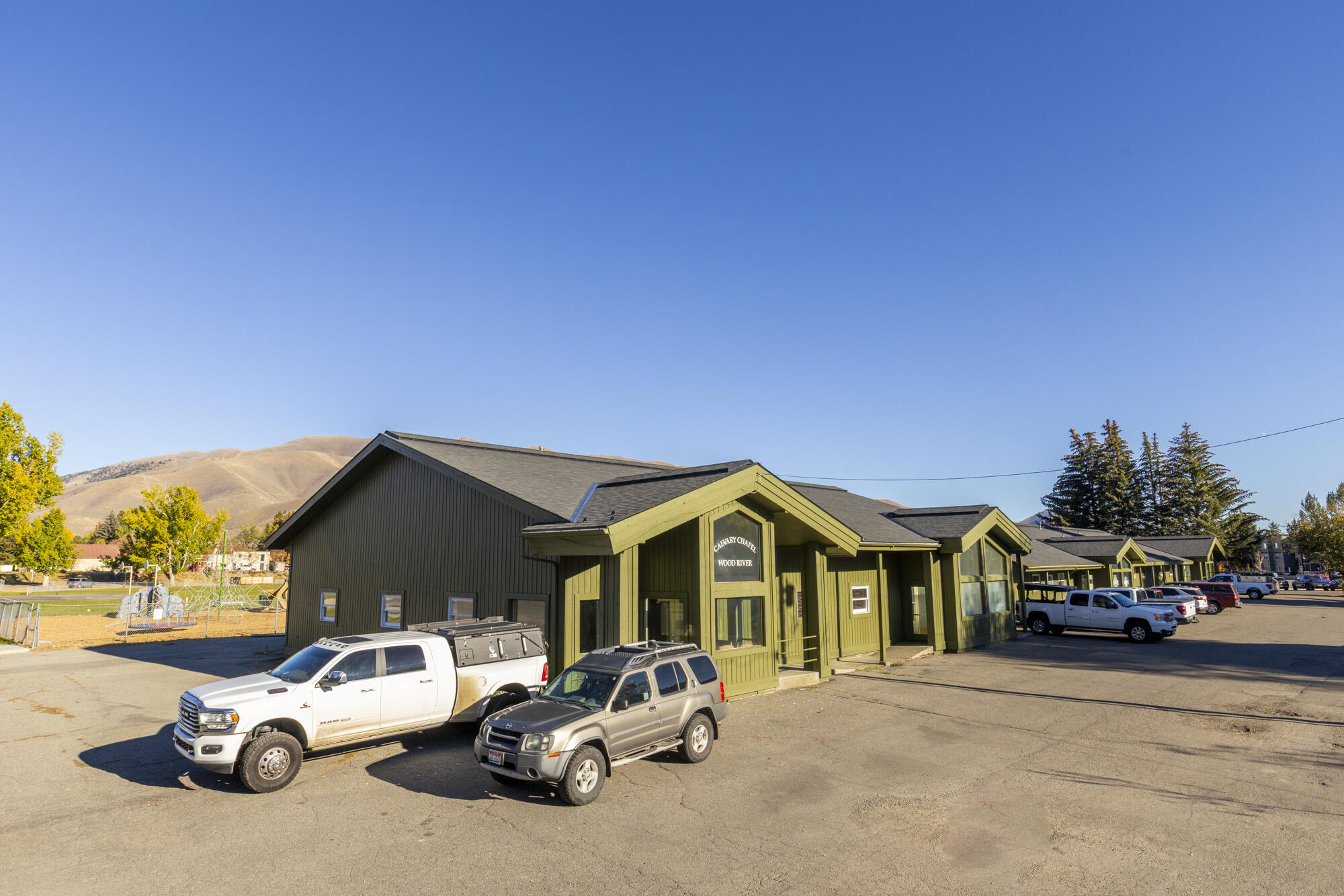 Maple.St.offices.-11