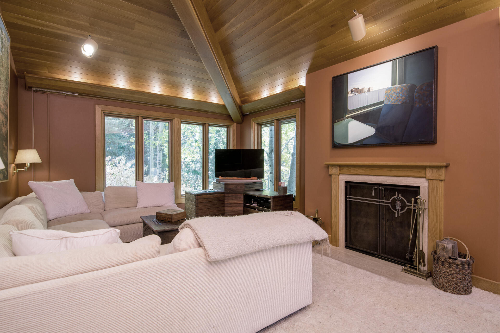 Media room/3rd bedroom