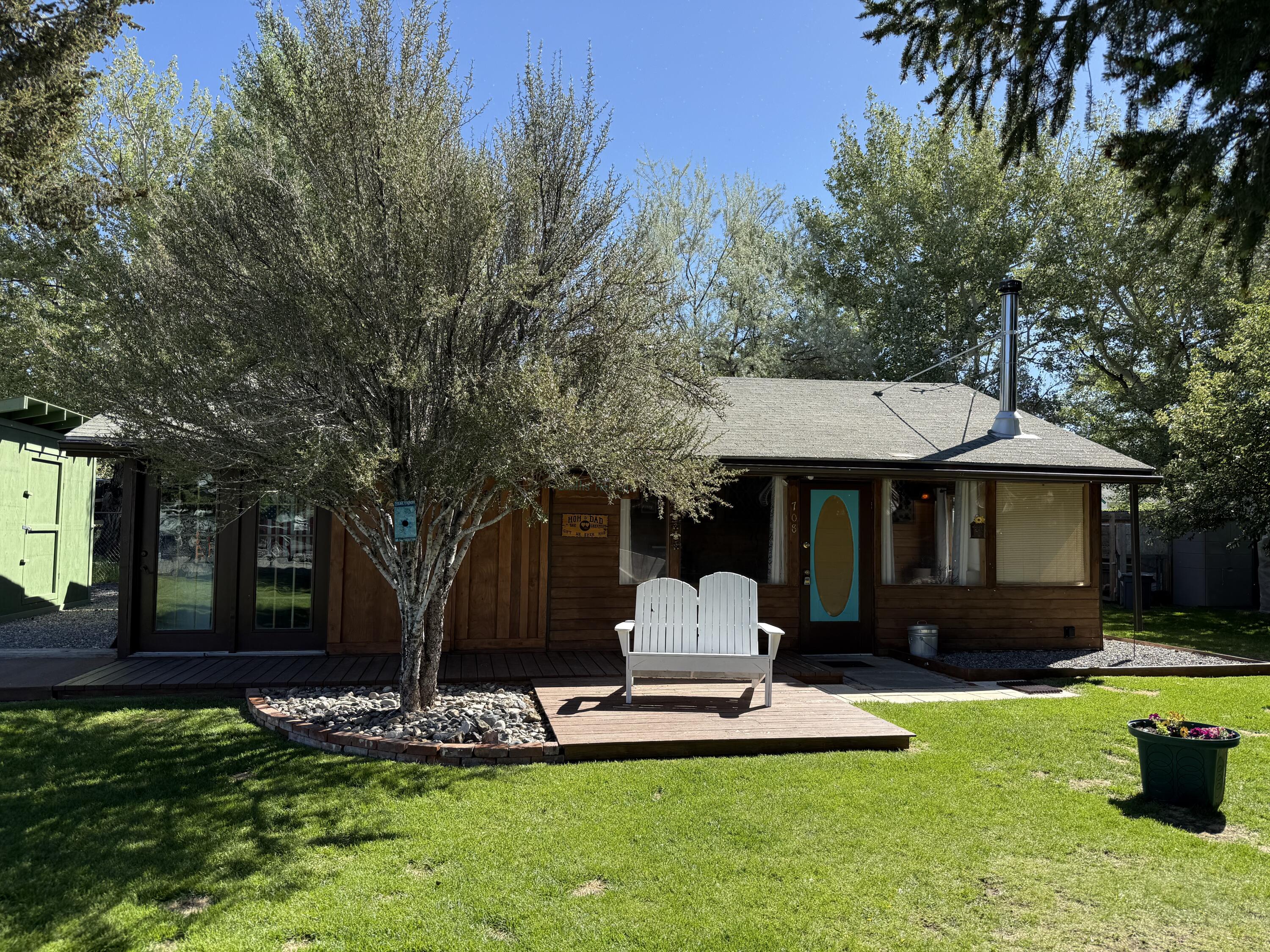 708 Forest Dr, Mackay, Idaho image 1