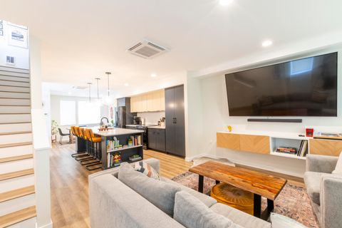 Photo of 410 N River St #10, Hailey, ID 83333 (MLS # 25-333316)