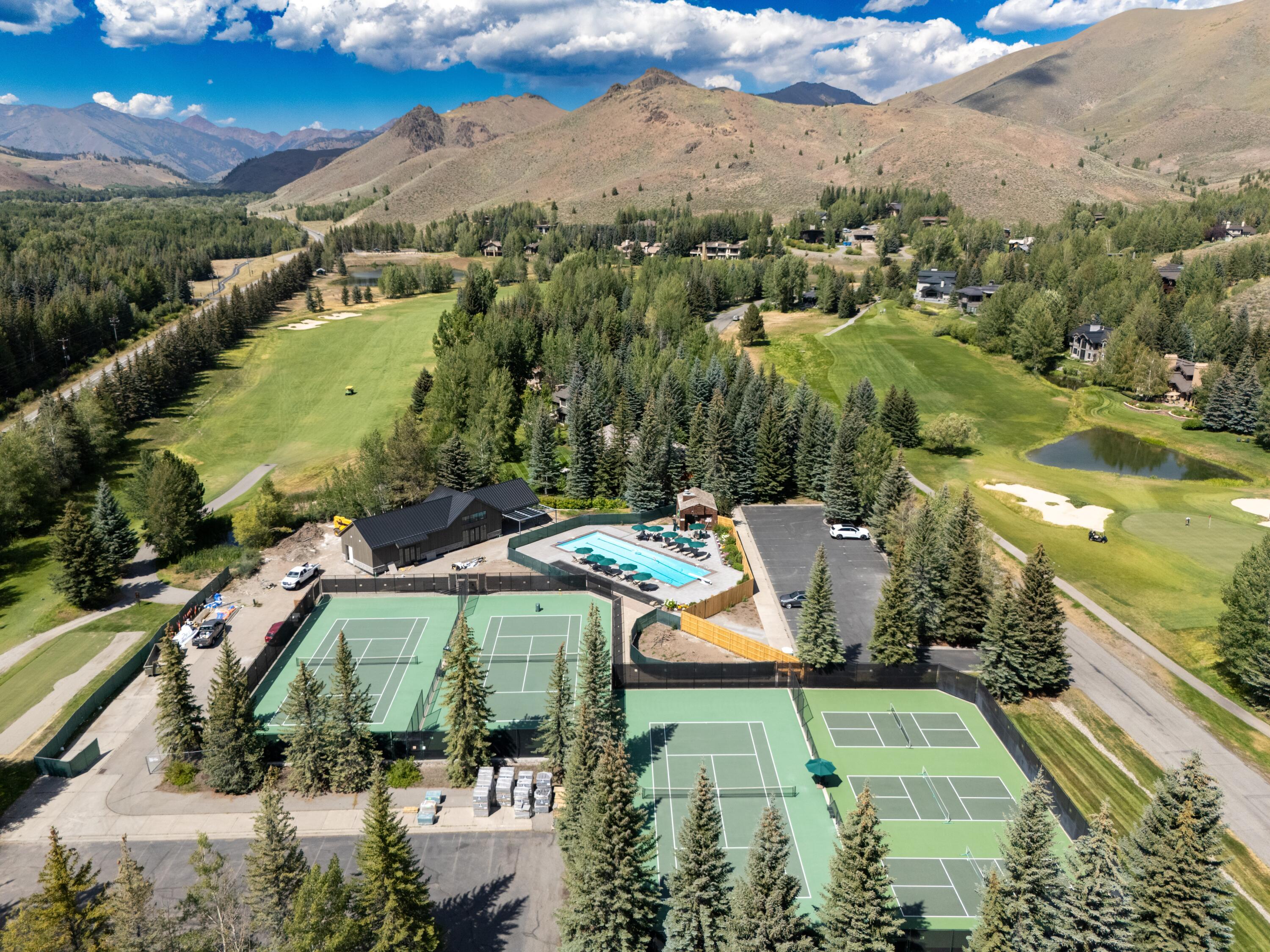 New Bigwood Clubhouse and Amenities