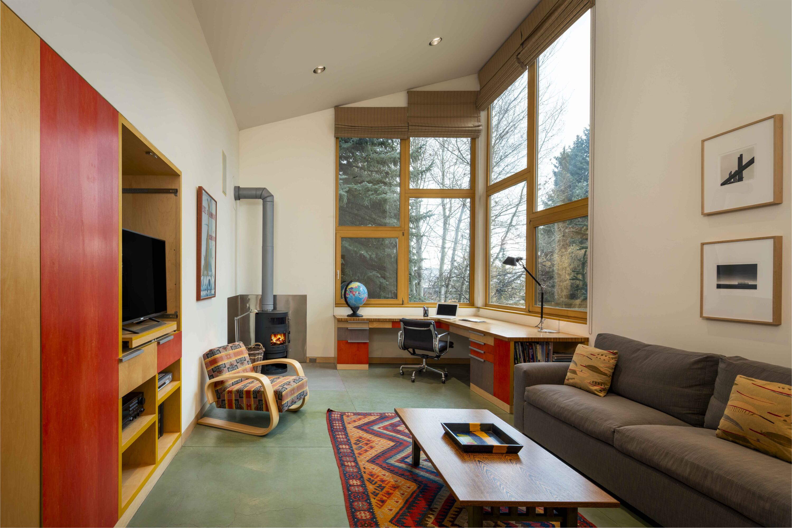 Ketchum, Idaho 83340, United States, 4 Bedrooms Bedrooms, ,4 BathroomsBathrooms,Residential,Active,257316